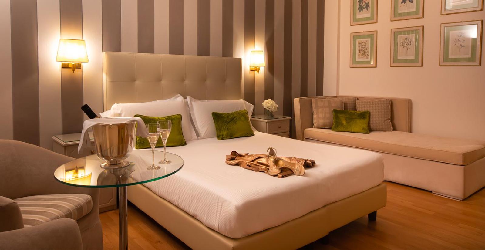 Superior Double Room - Photo 12
