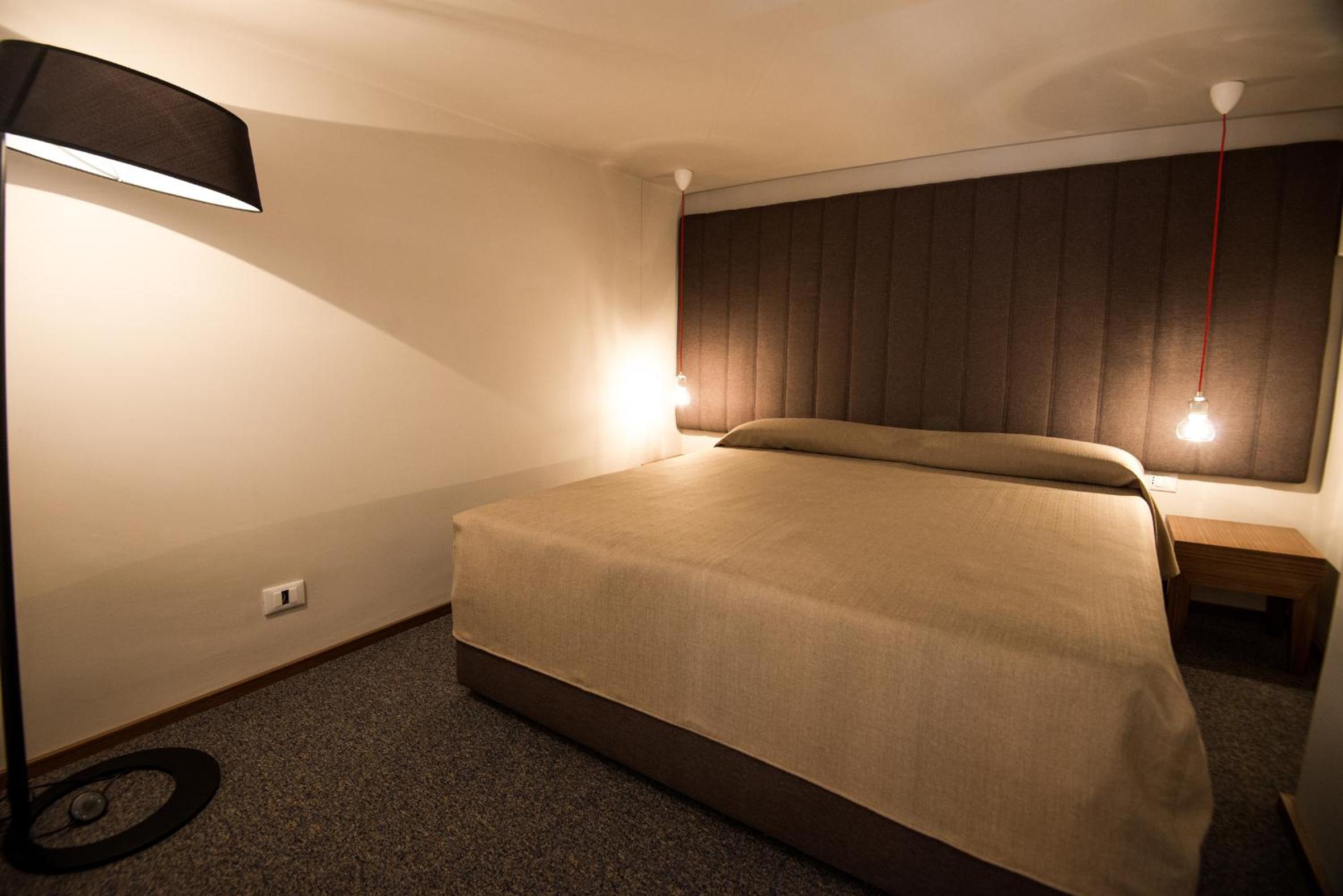 Double Room - Split Level photo 2
