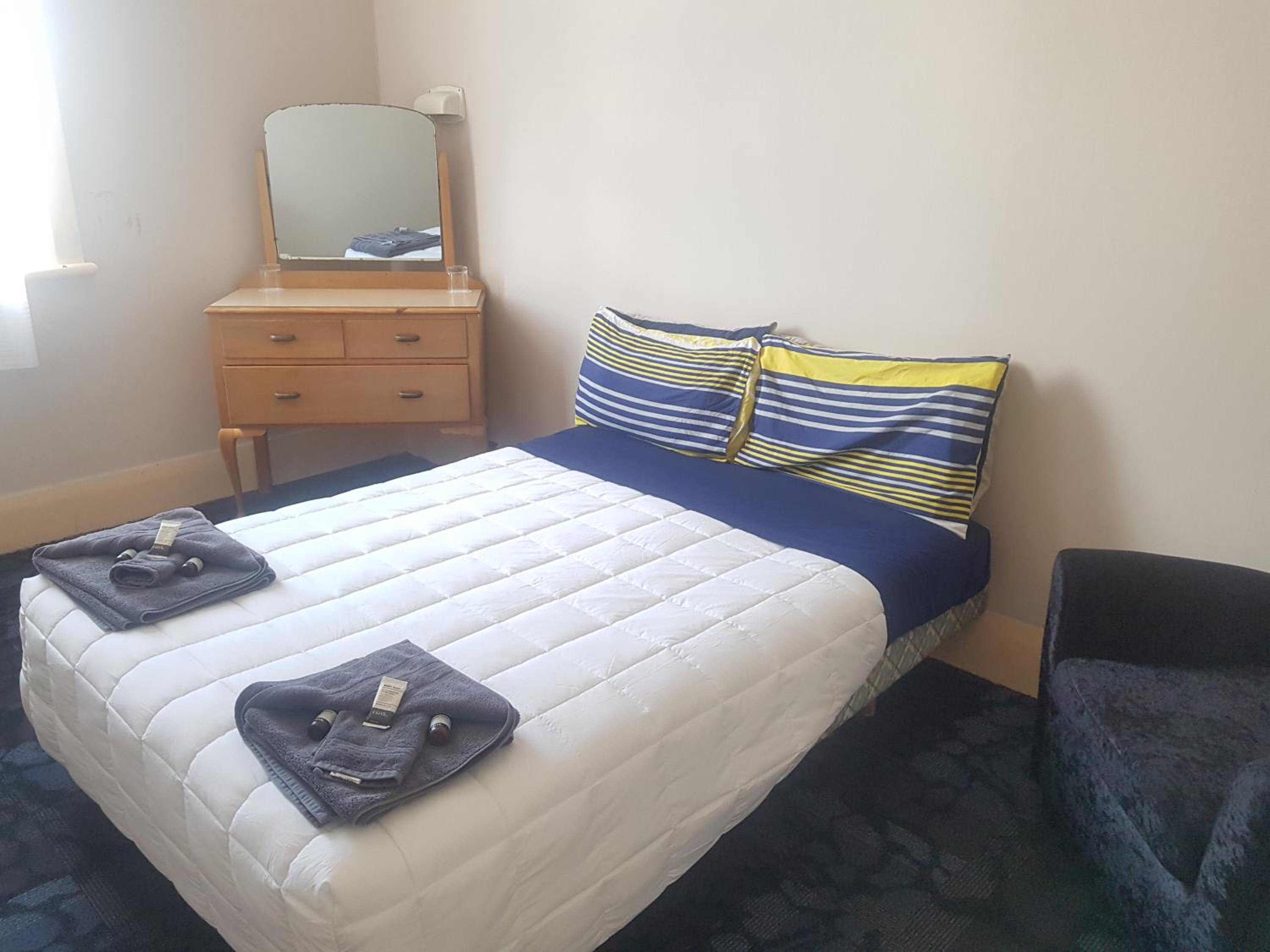 Double Room With Shared Bathroom