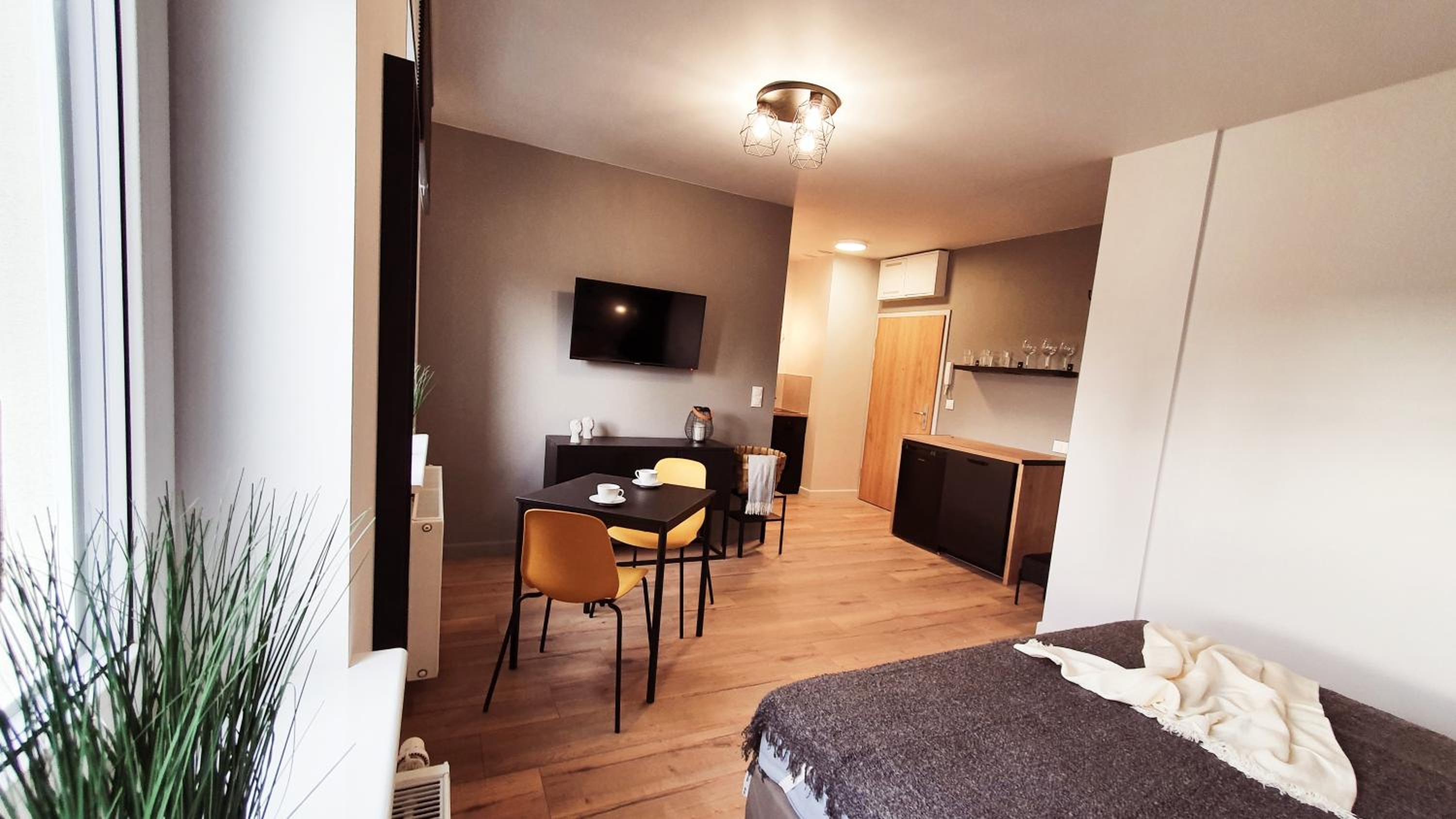 Apartment photo 3