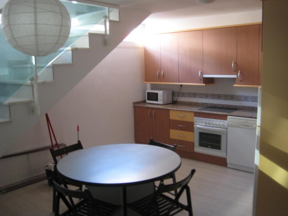 Three-Bedroom Apartment photo 2