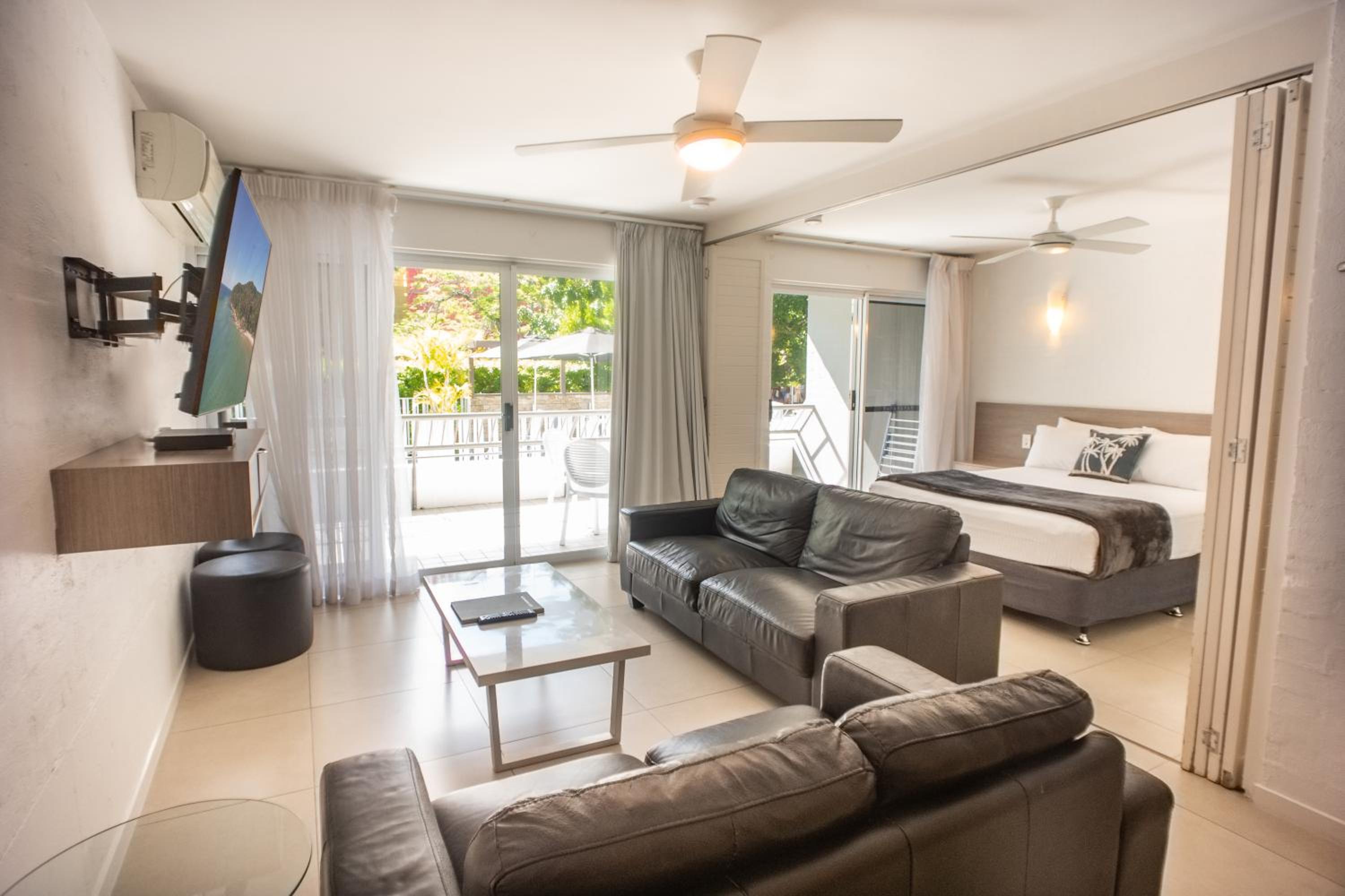 Two-Bedroom Apartment - Photo 8