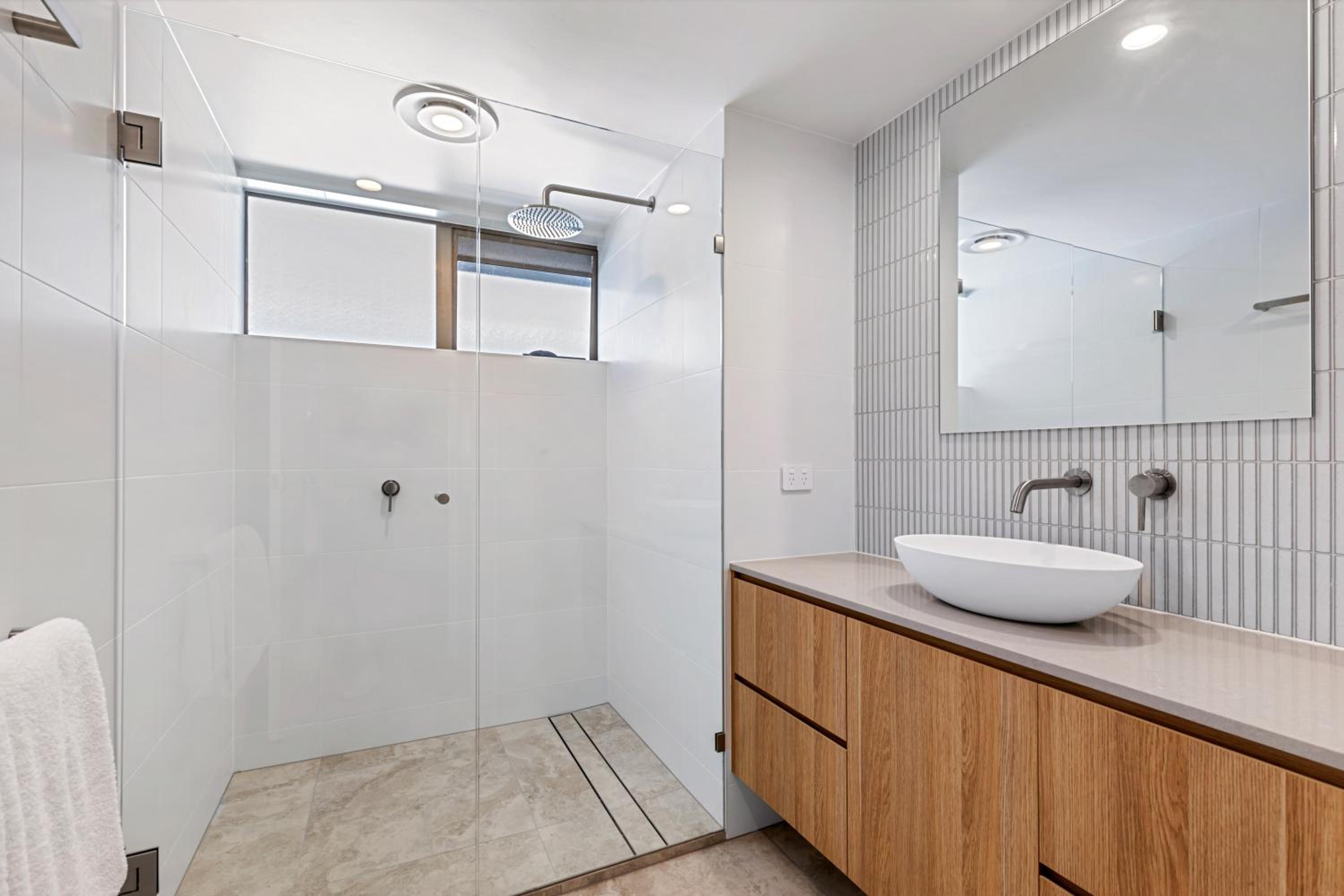 Superior Two-Bedroom Apartment - Photo 6