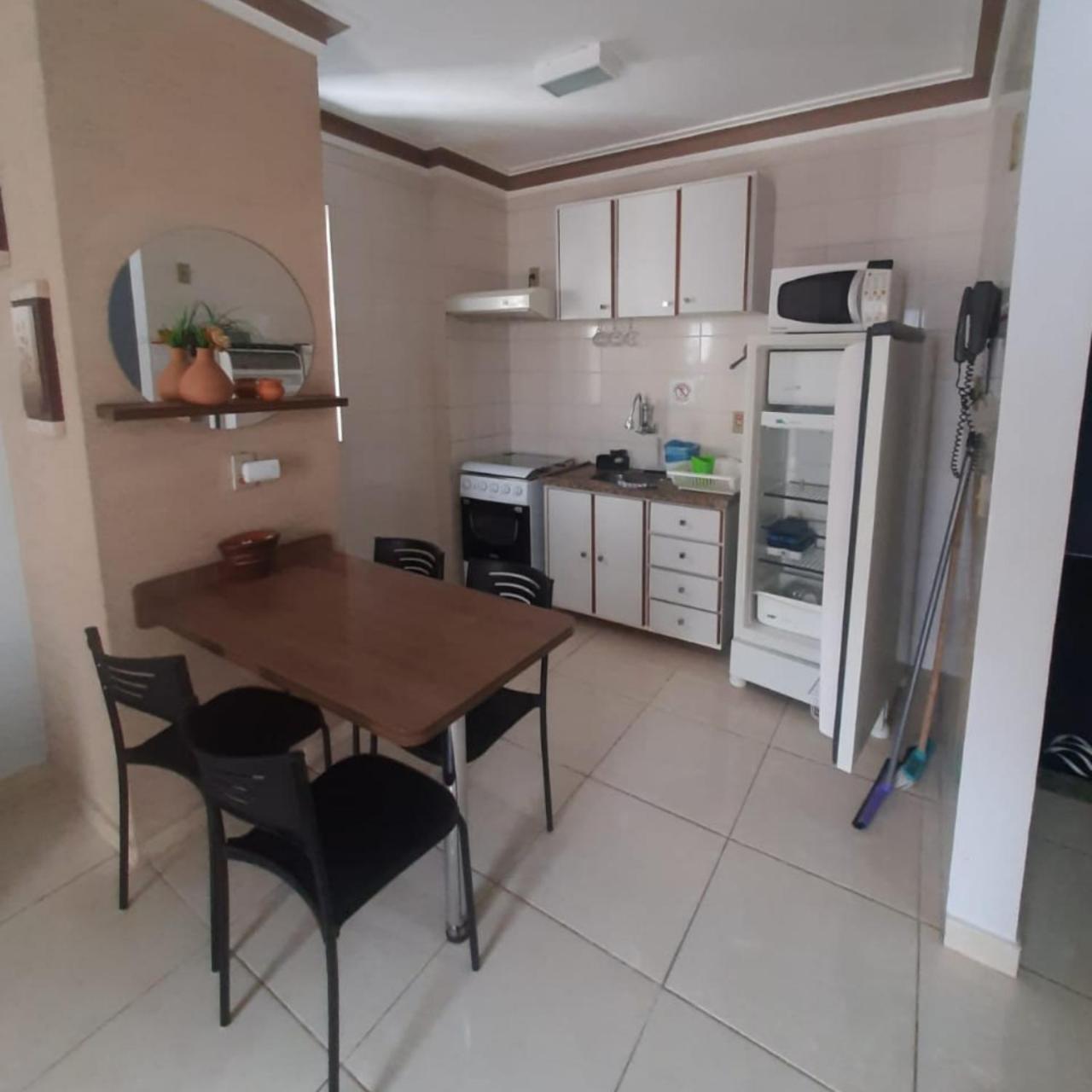 Apartment - Photo 8