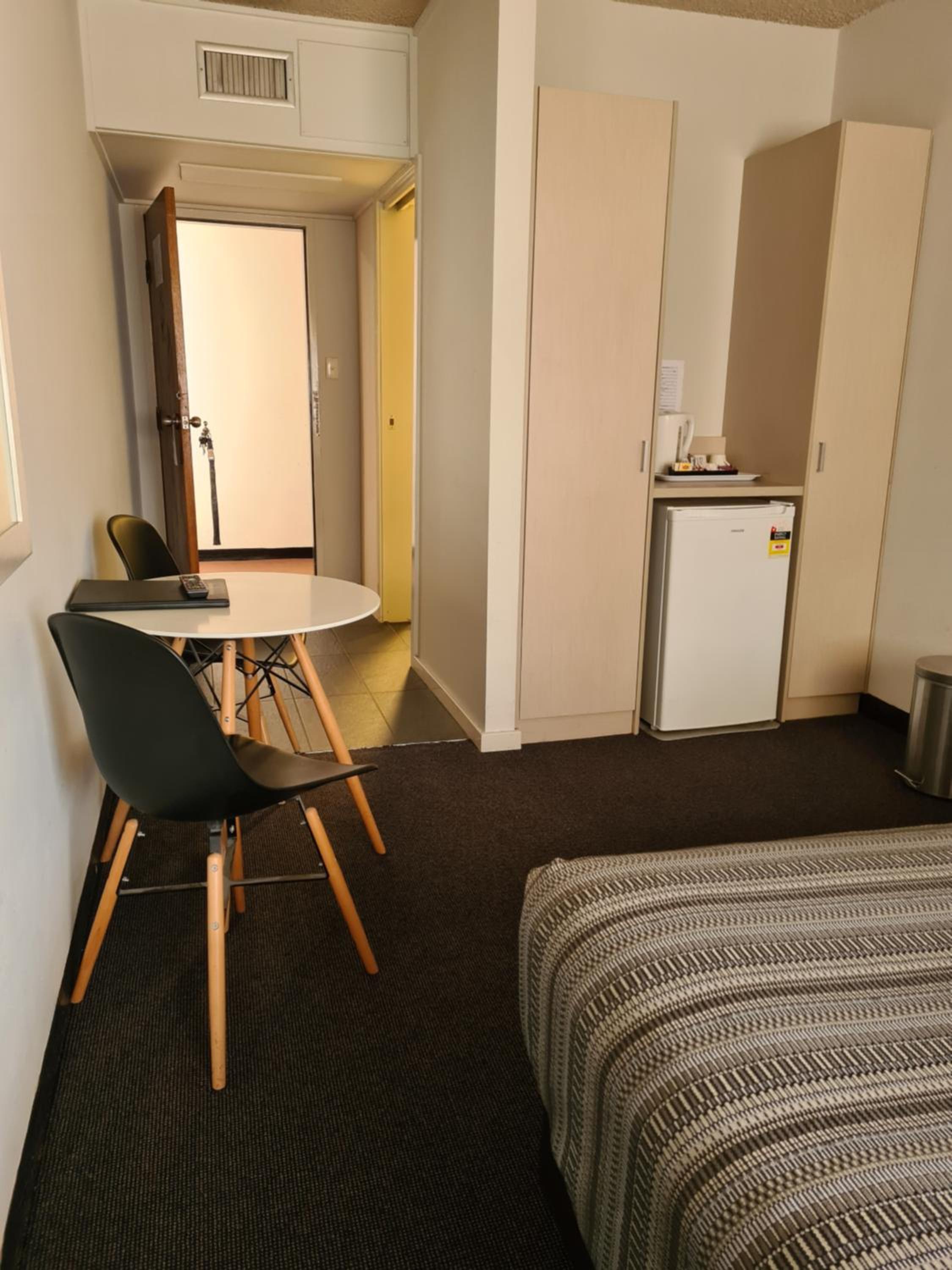 Queen Room photo 3