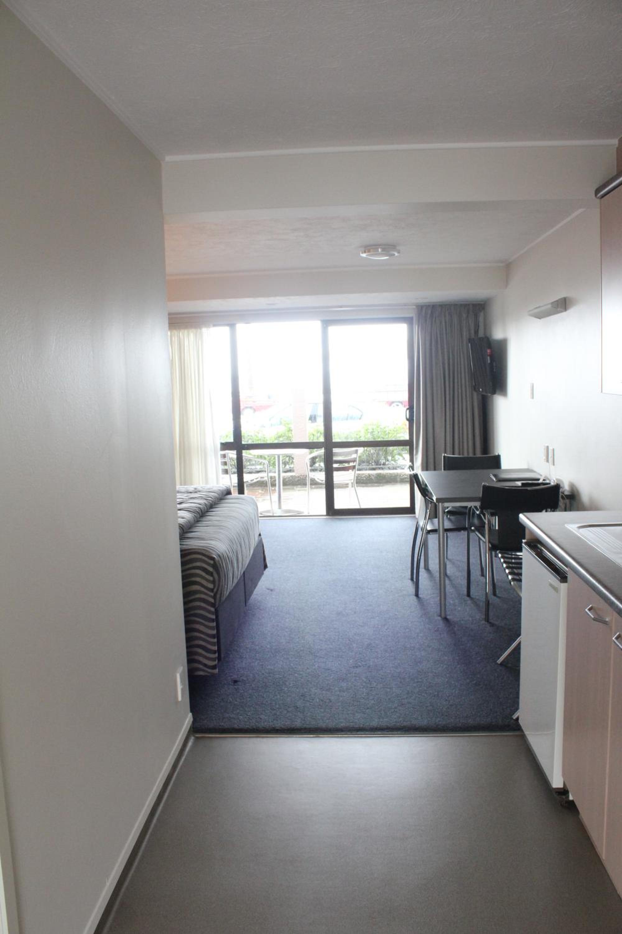 Superior Studio with Spa Bath - Ground Floor photo 3