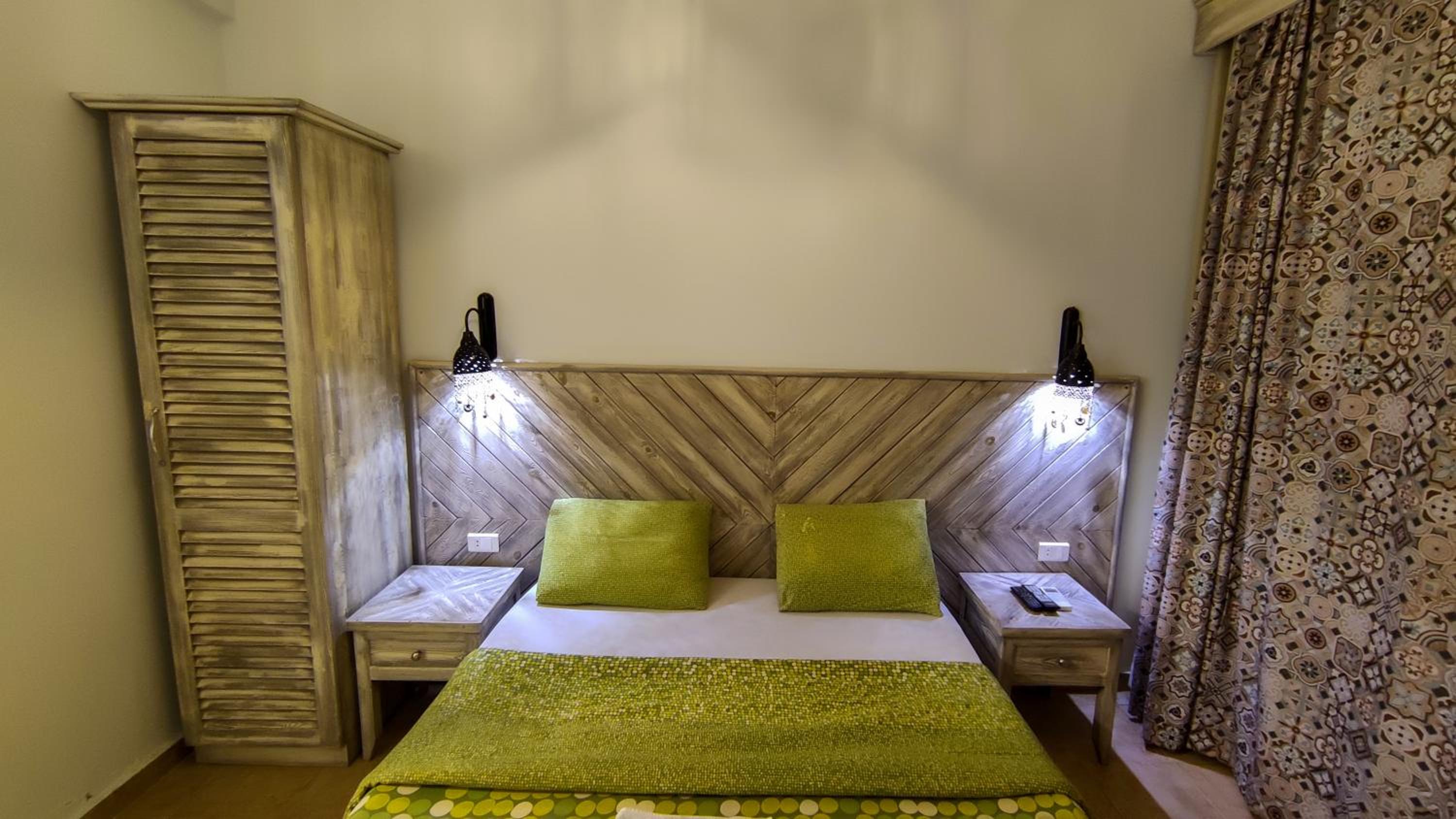 Deluxe Double Room with Sea View photo 2
