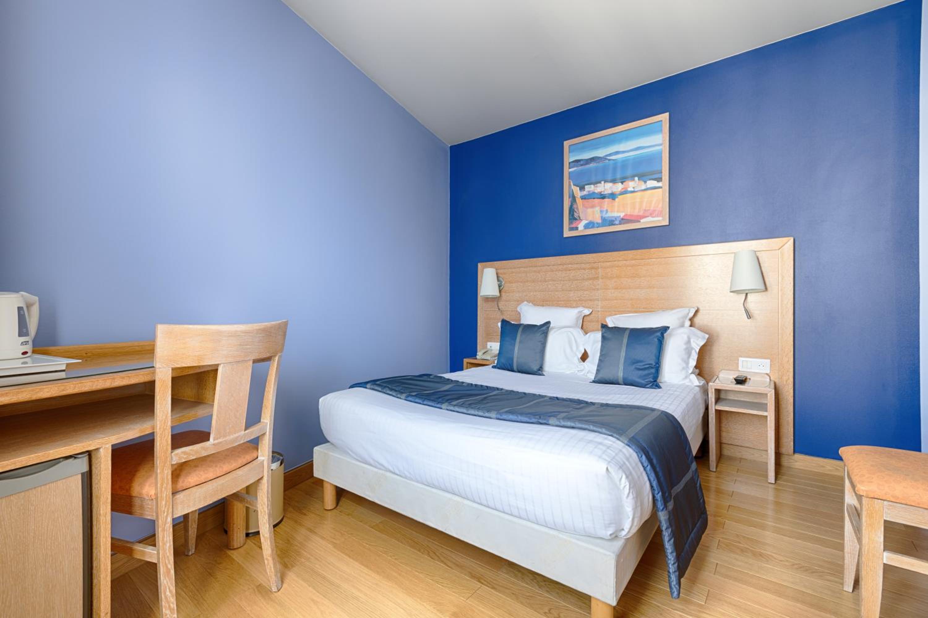 Two Double Room Adjacent thumbnail 5