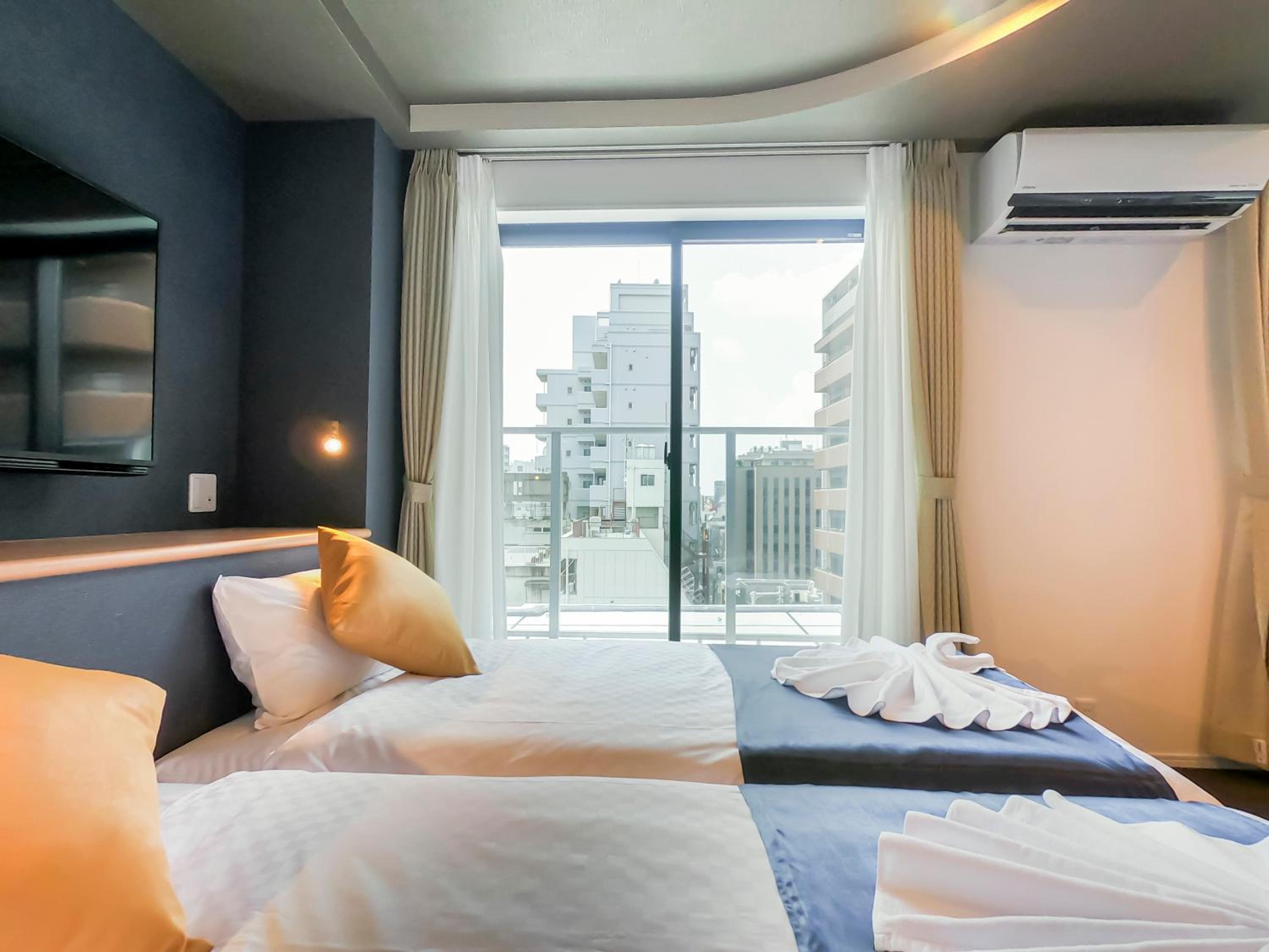 Deluxe Family Suite
