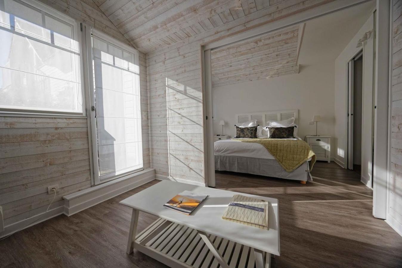 Junior Suite with Balcony Sea View photo 1