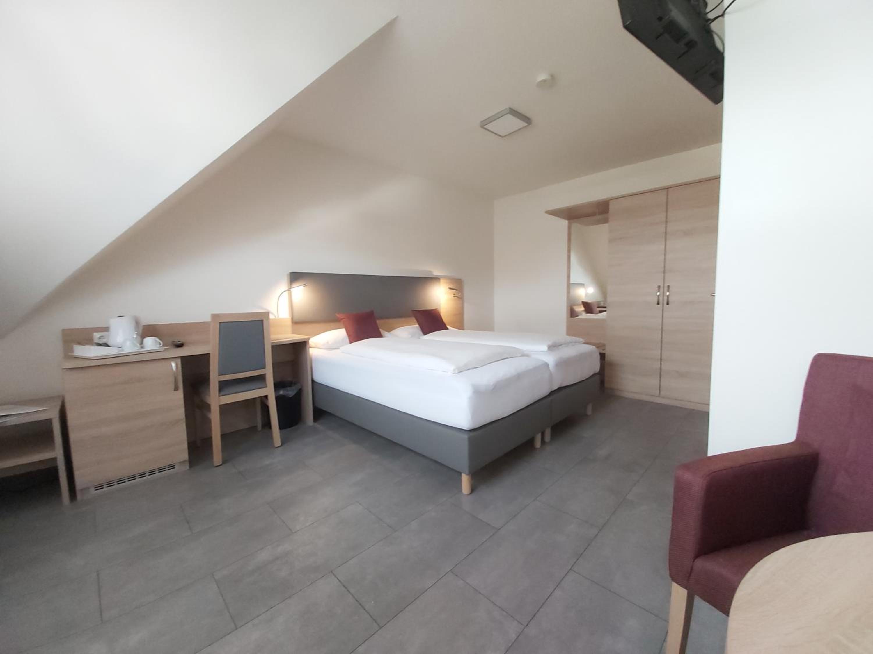 Double Room - Photo 1