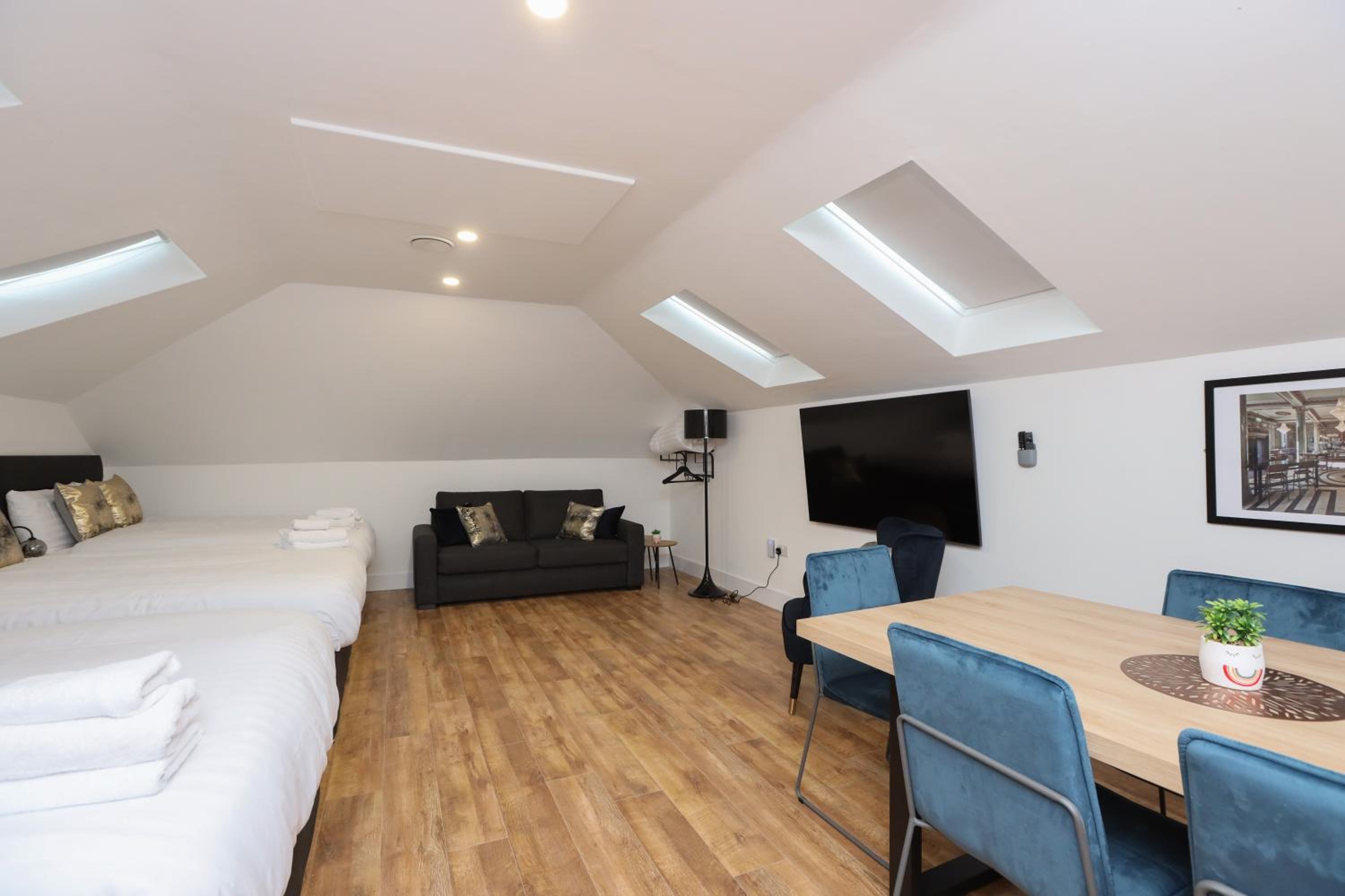 Deluxe Apartment - Photo 1