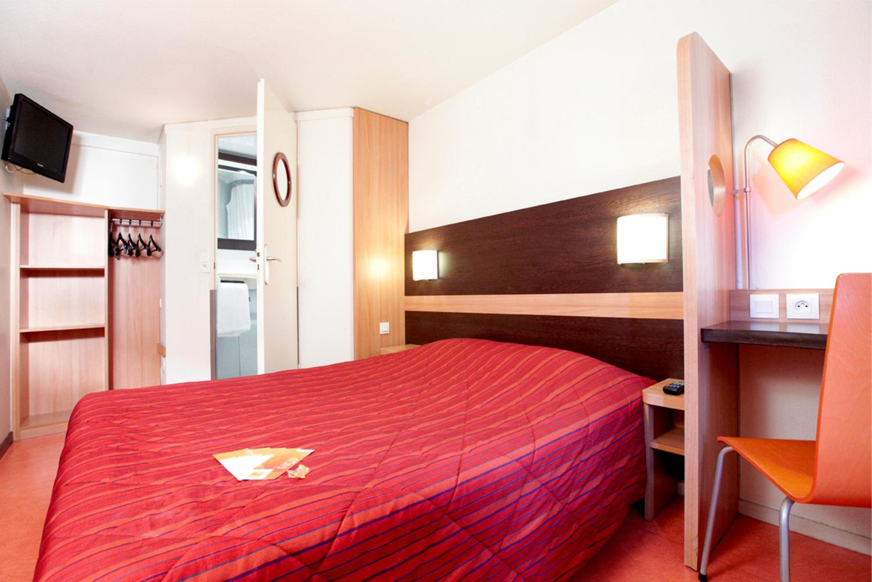Double Room - Photo 1