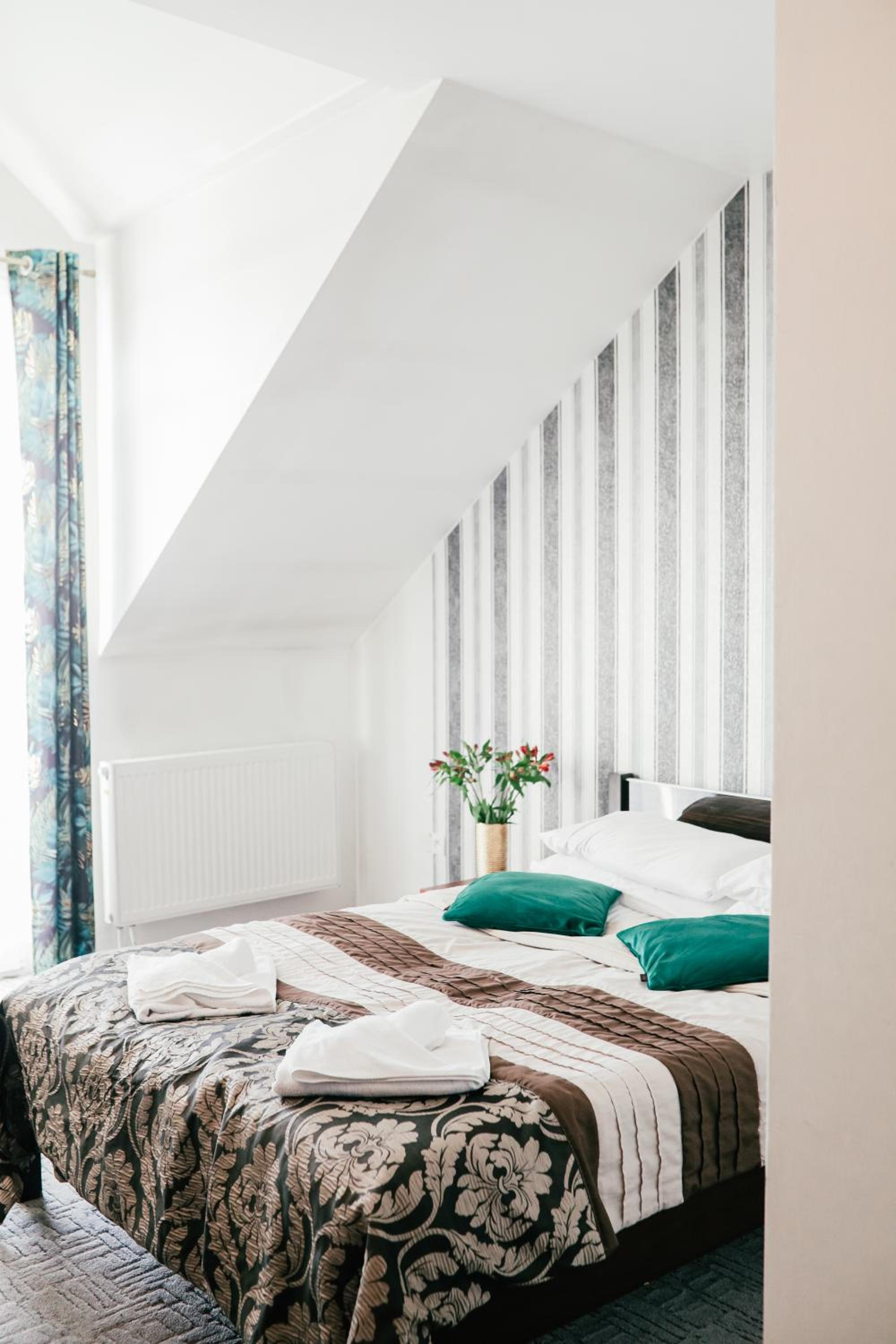 Deluxe Double Room - Photo 6