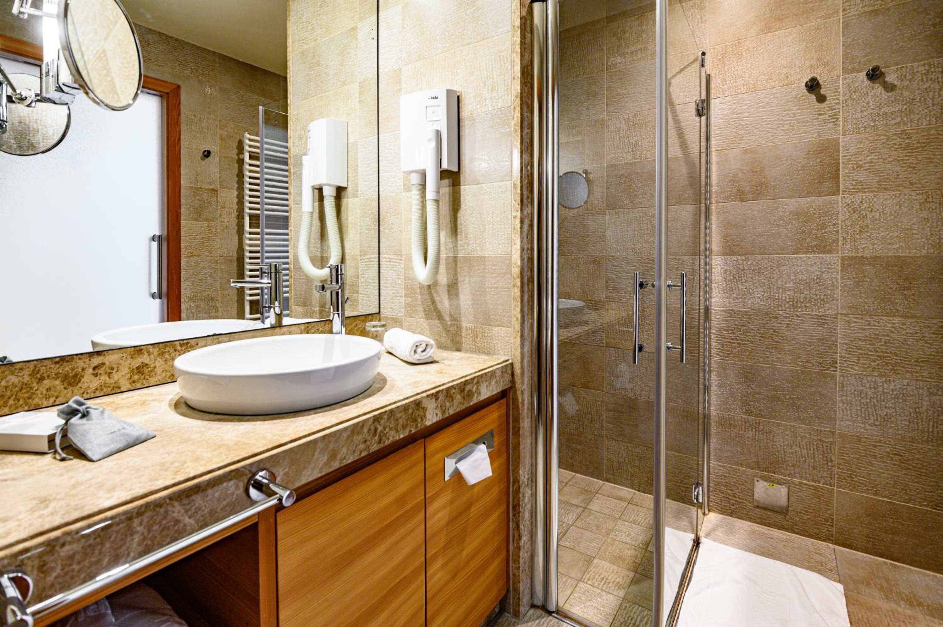 Double Room - Photo 23