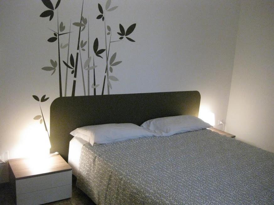 Double or Twin Room with Shared Bathroom
