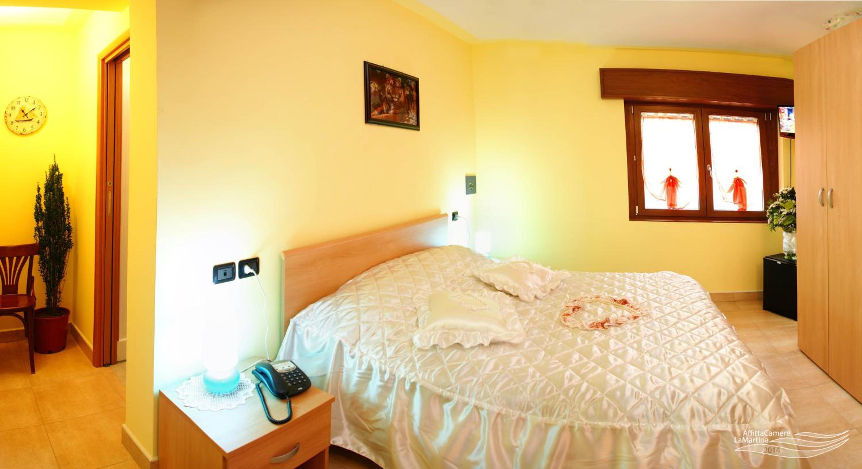 Double Room - Photo 8