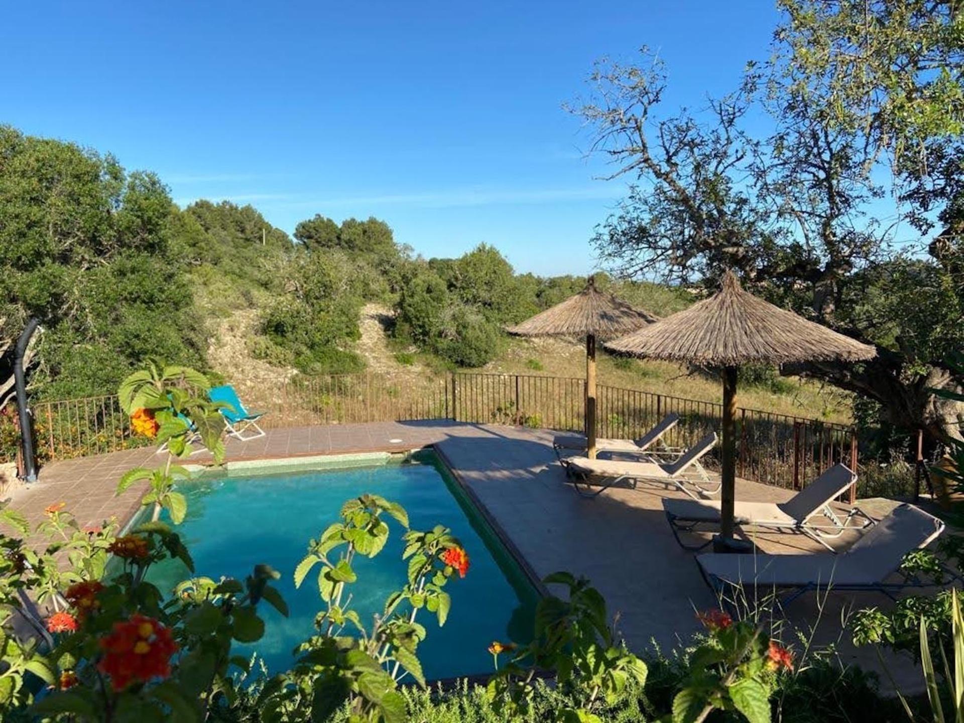 Villa with Garden View - Photo 14