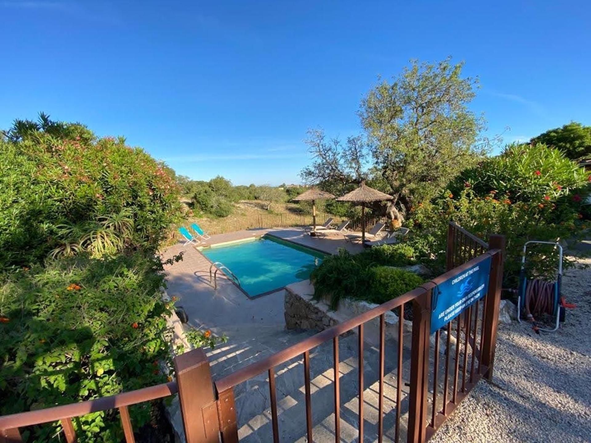 Villa with Garden View - Photo 11
