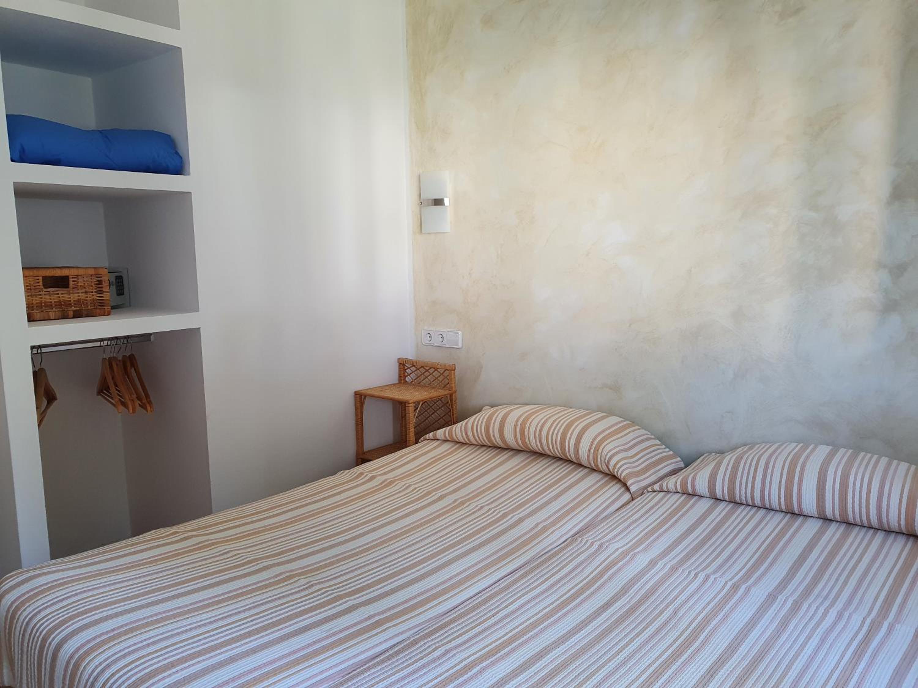 Apartamento de dos habitaciones con vista al jardín