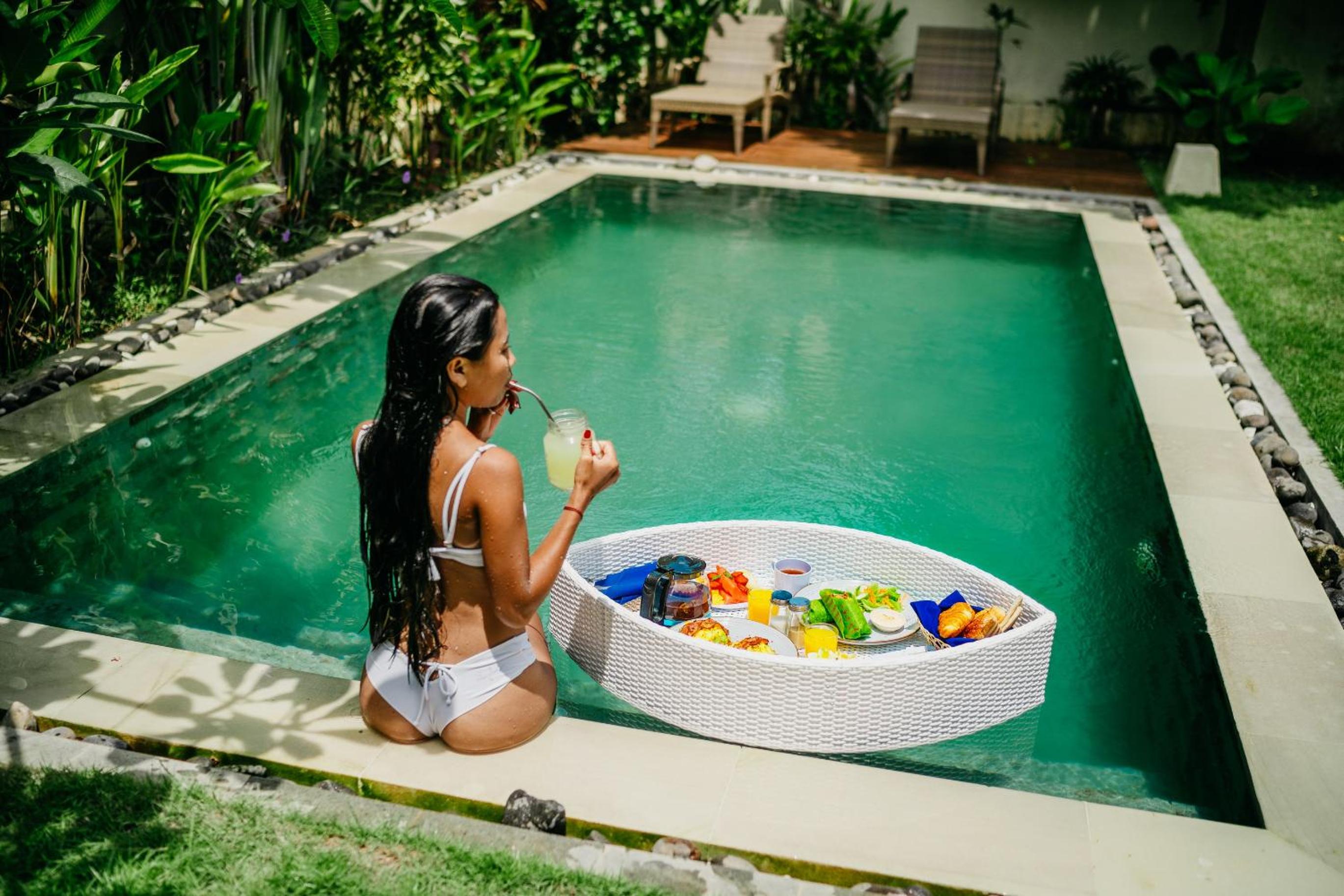 Honeymoon Package - Villa photo 3