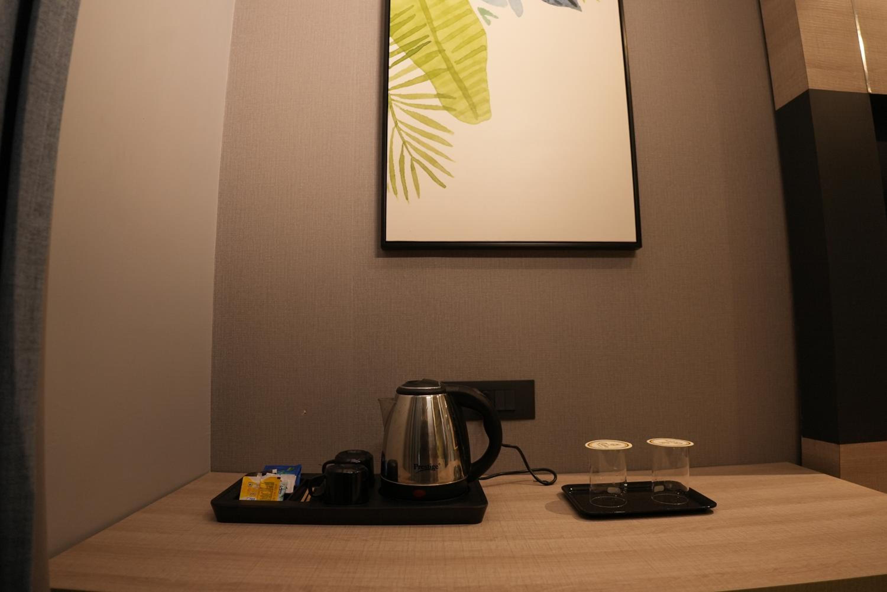 Standard Double or Twin Room - Photo 5