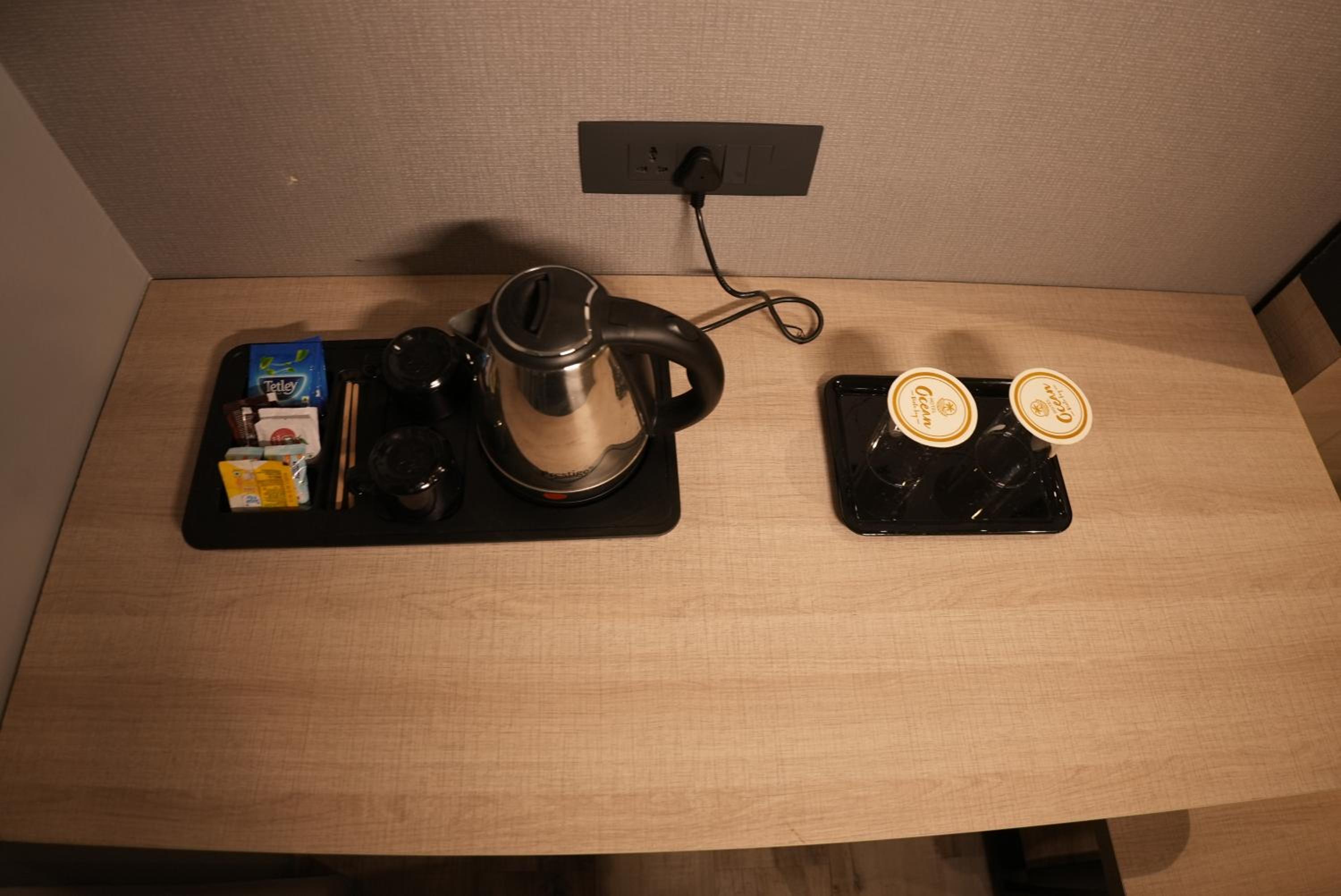 Standard Double or Twin Room - Photo 7