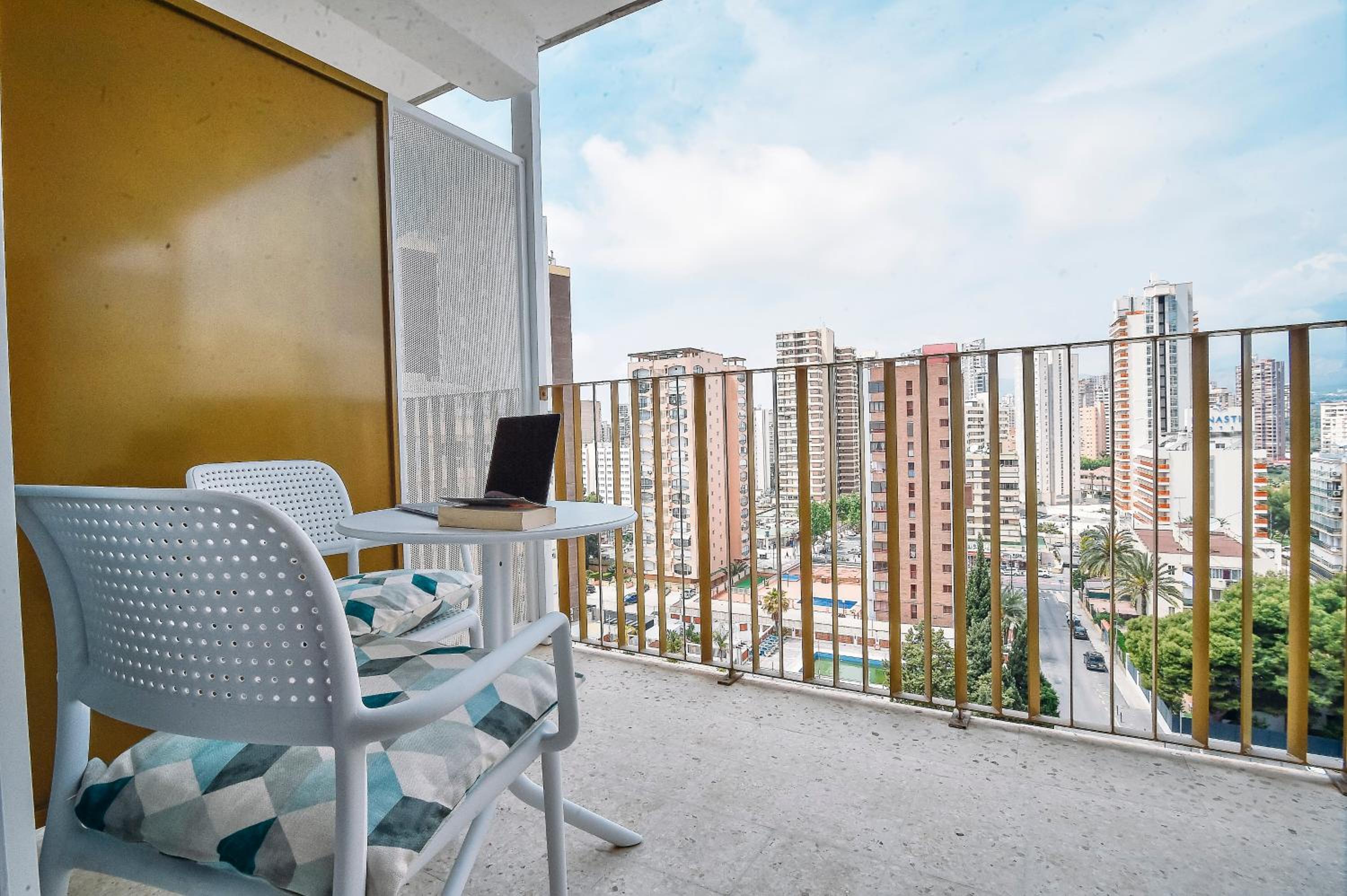 Double Room with Balcony (2 Adults + 1 Child) photo 2