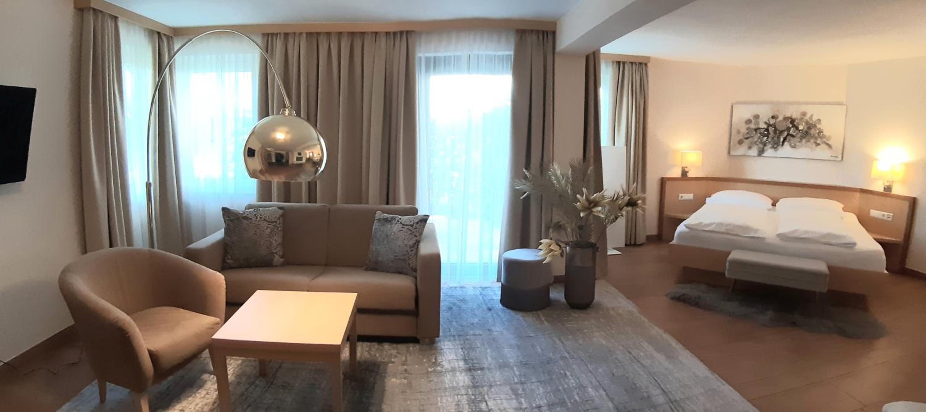 Superior Quadruple Room - Photo 4
