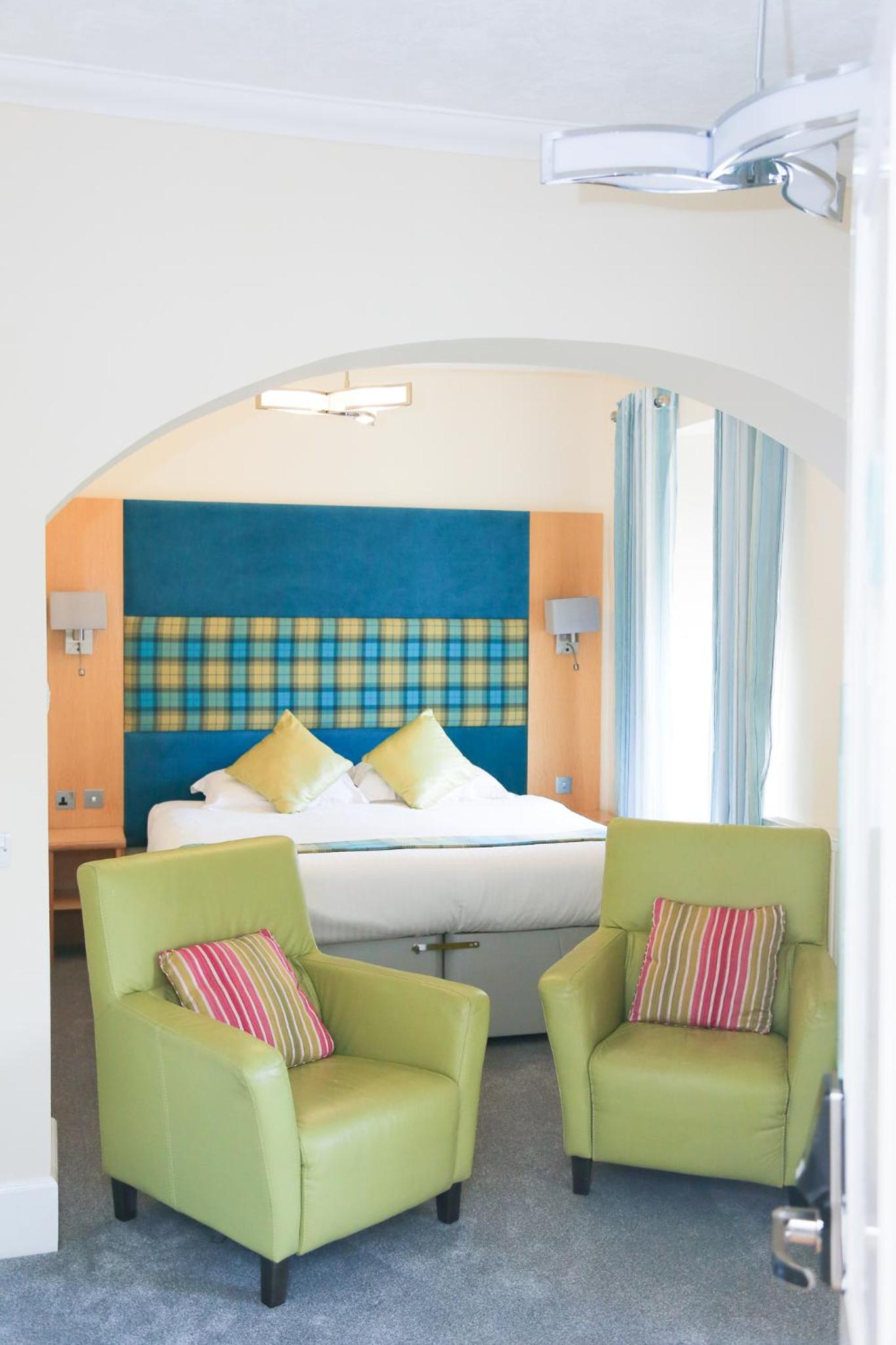 Superior King Suite photo 3