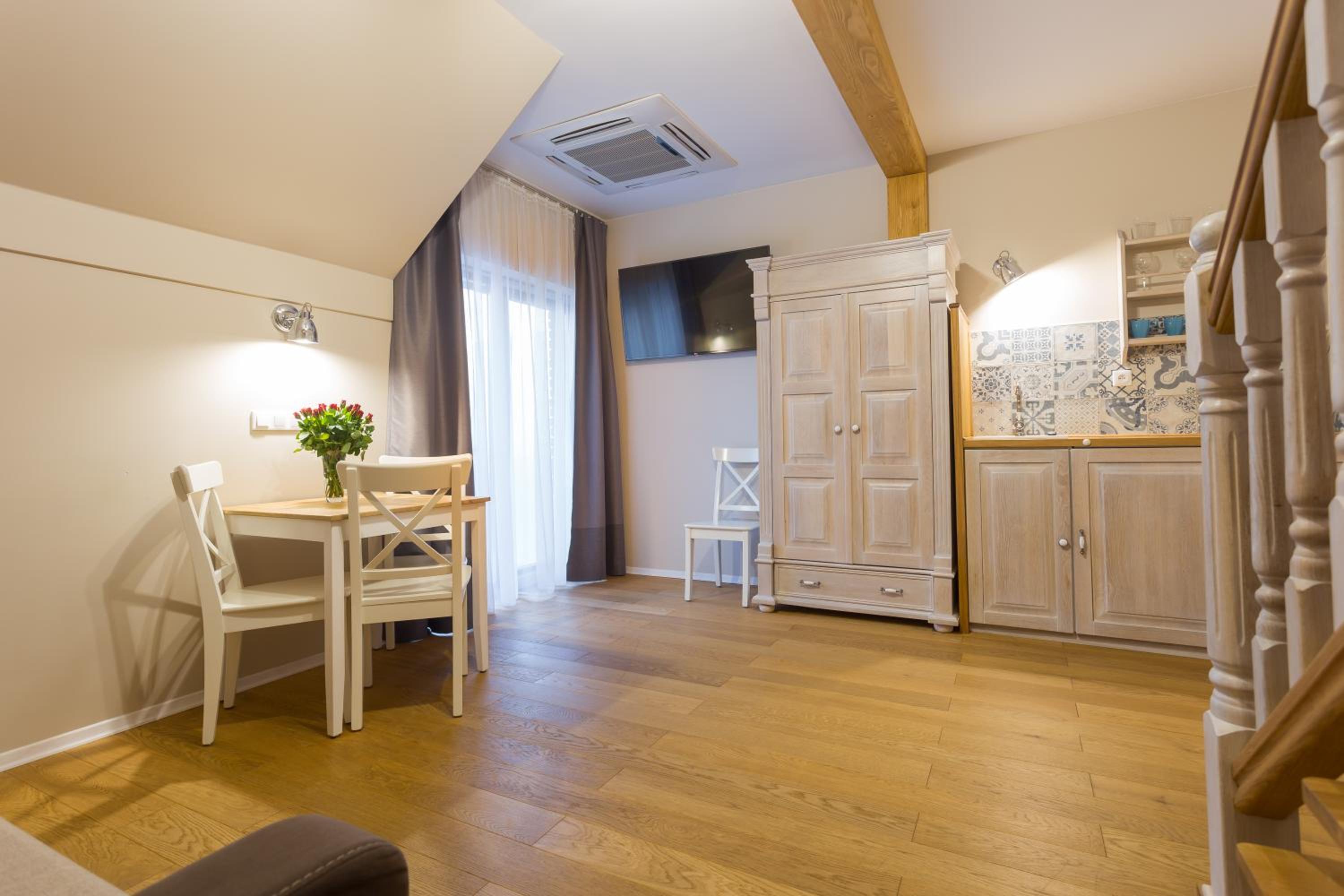 Luxury One-Bedroom Apartment I photo 1