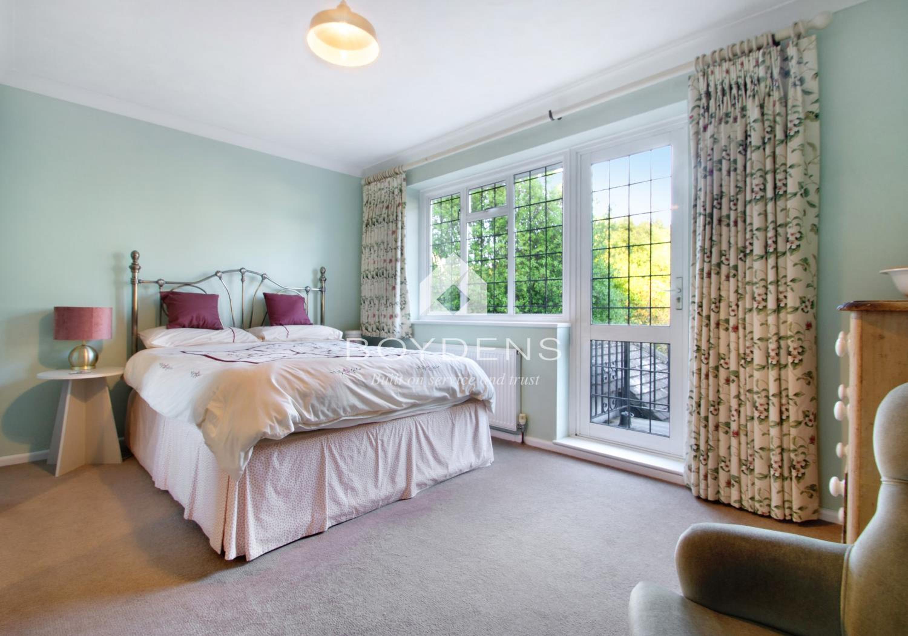 Three-Bedroom House photo 1