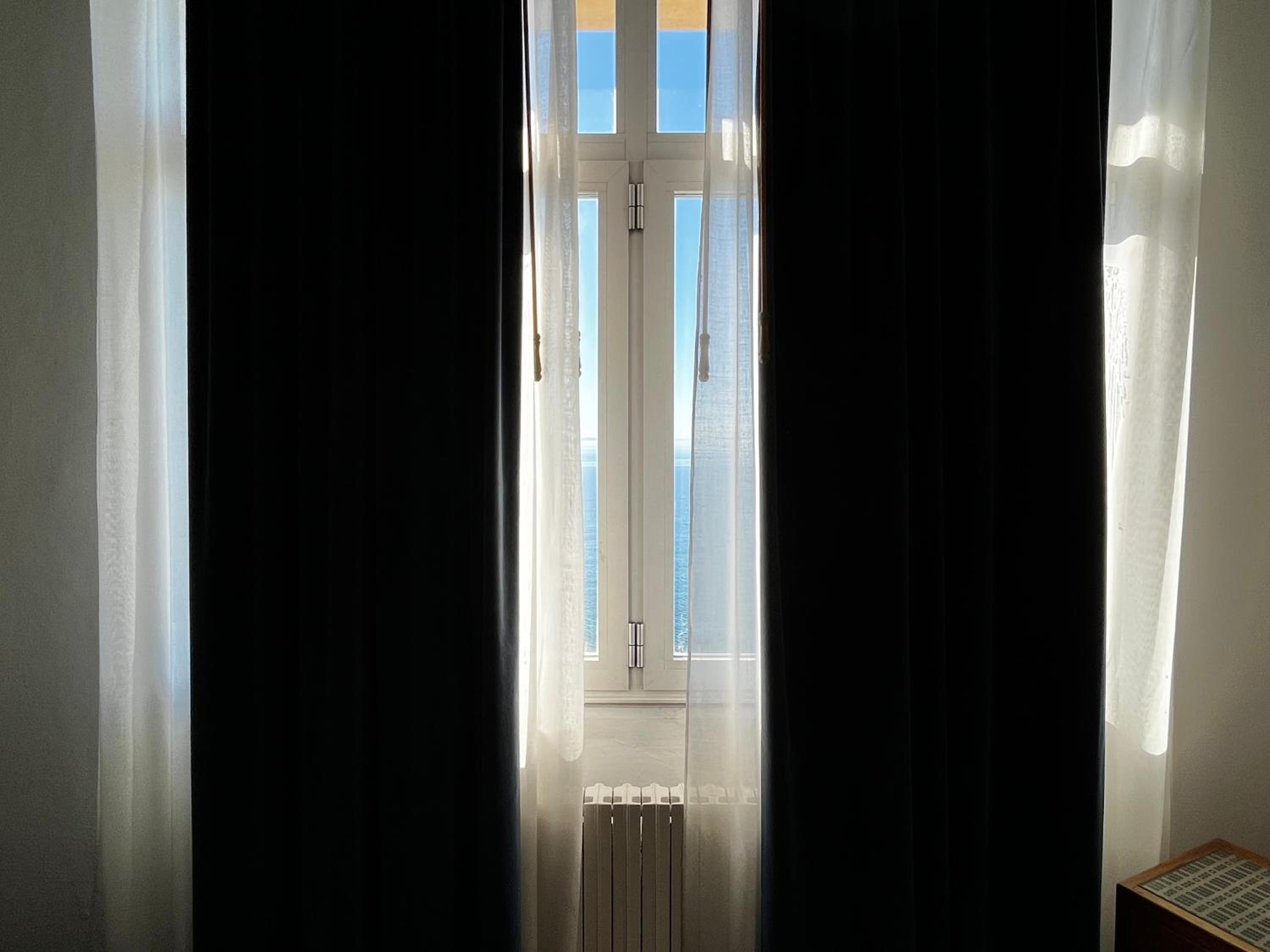 Double Room - Photo 7