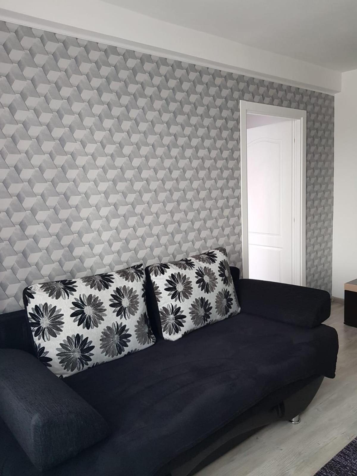 One-Bedroom Apartment - Photo 10