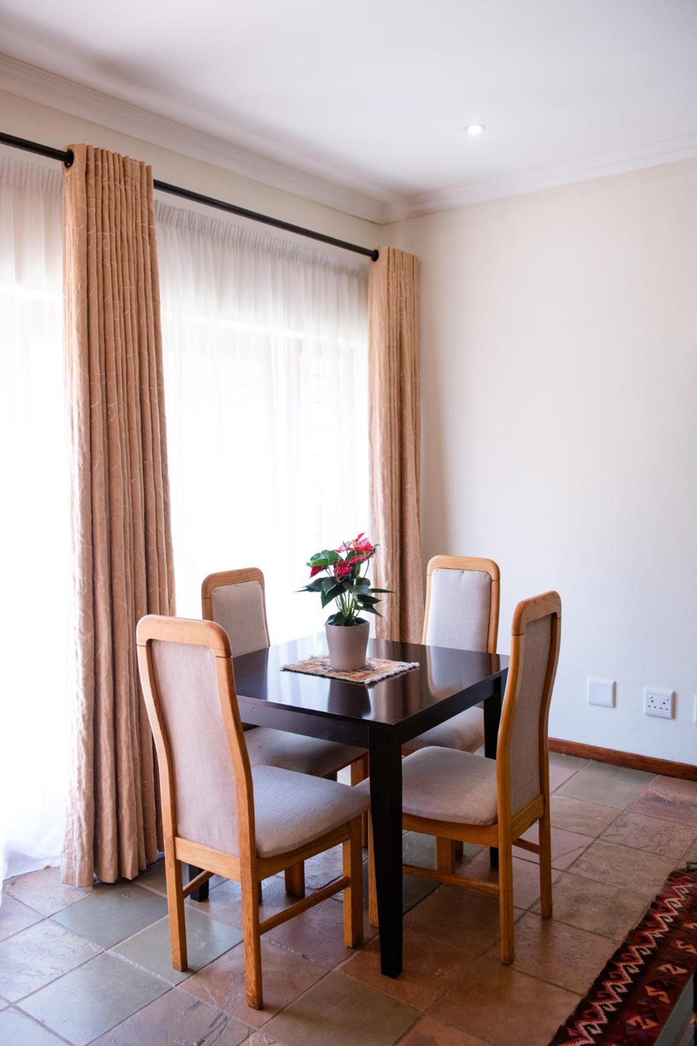 Family Room photo 2