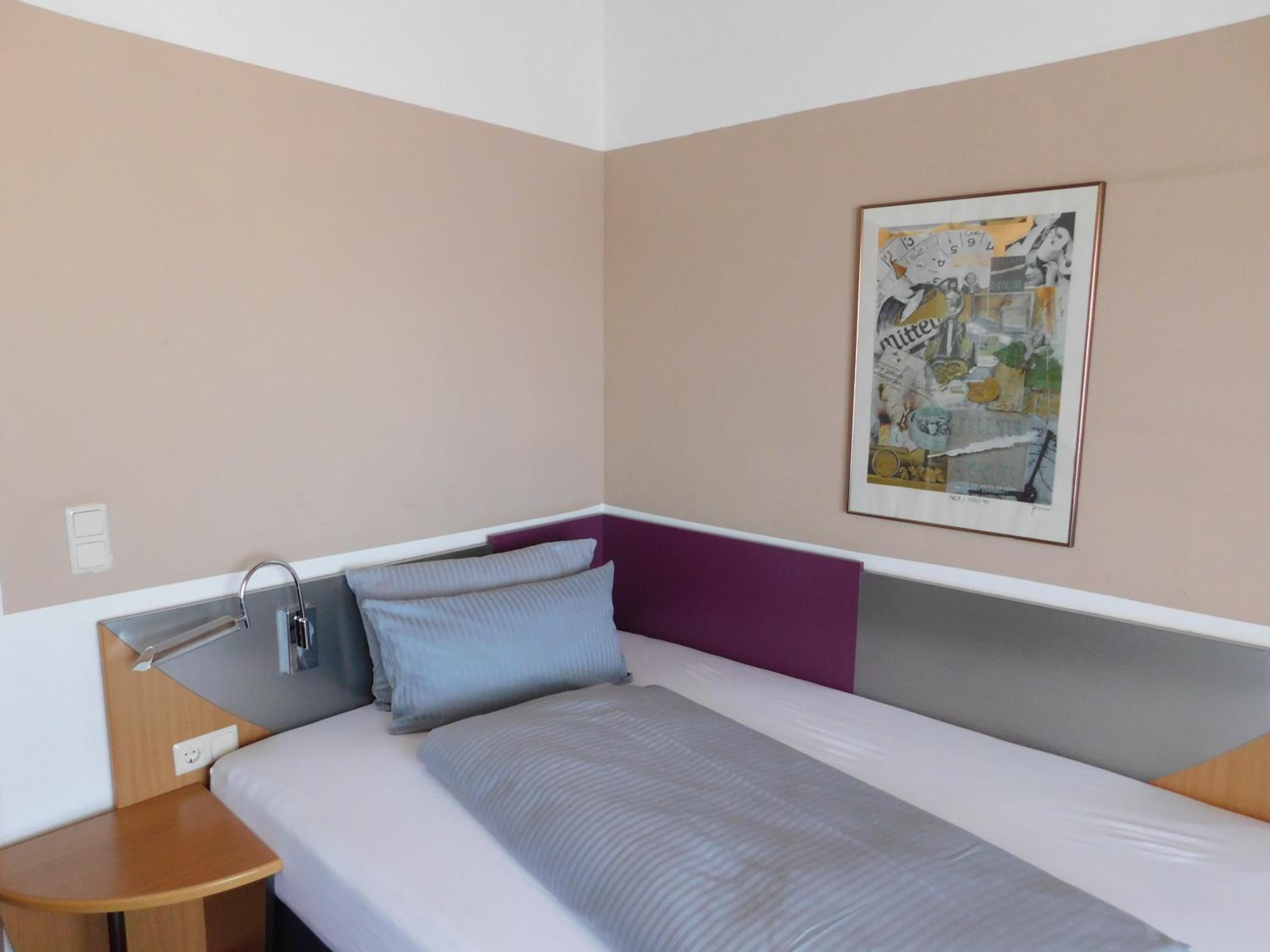 Single Room with Balcony photo 1