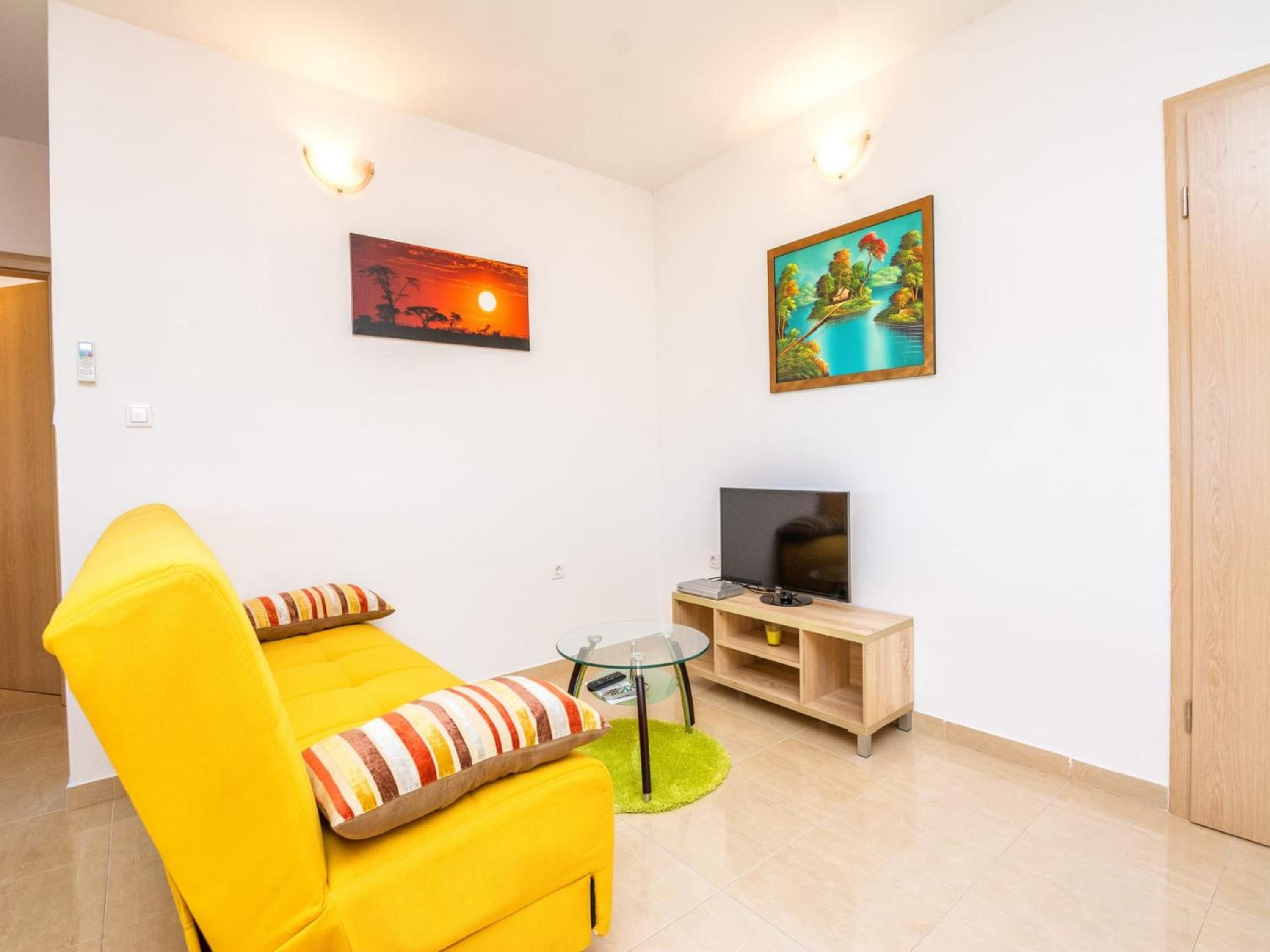 Four bedroom holiday home 