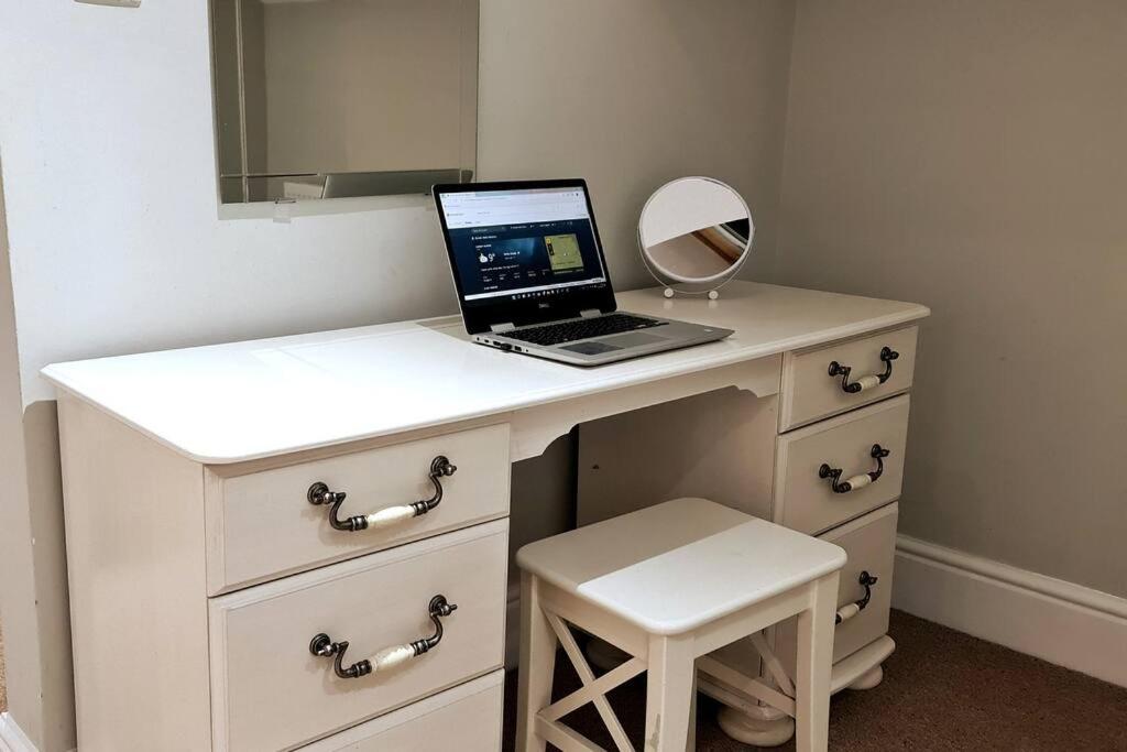Three-Bedroom Apartment - Photo 26