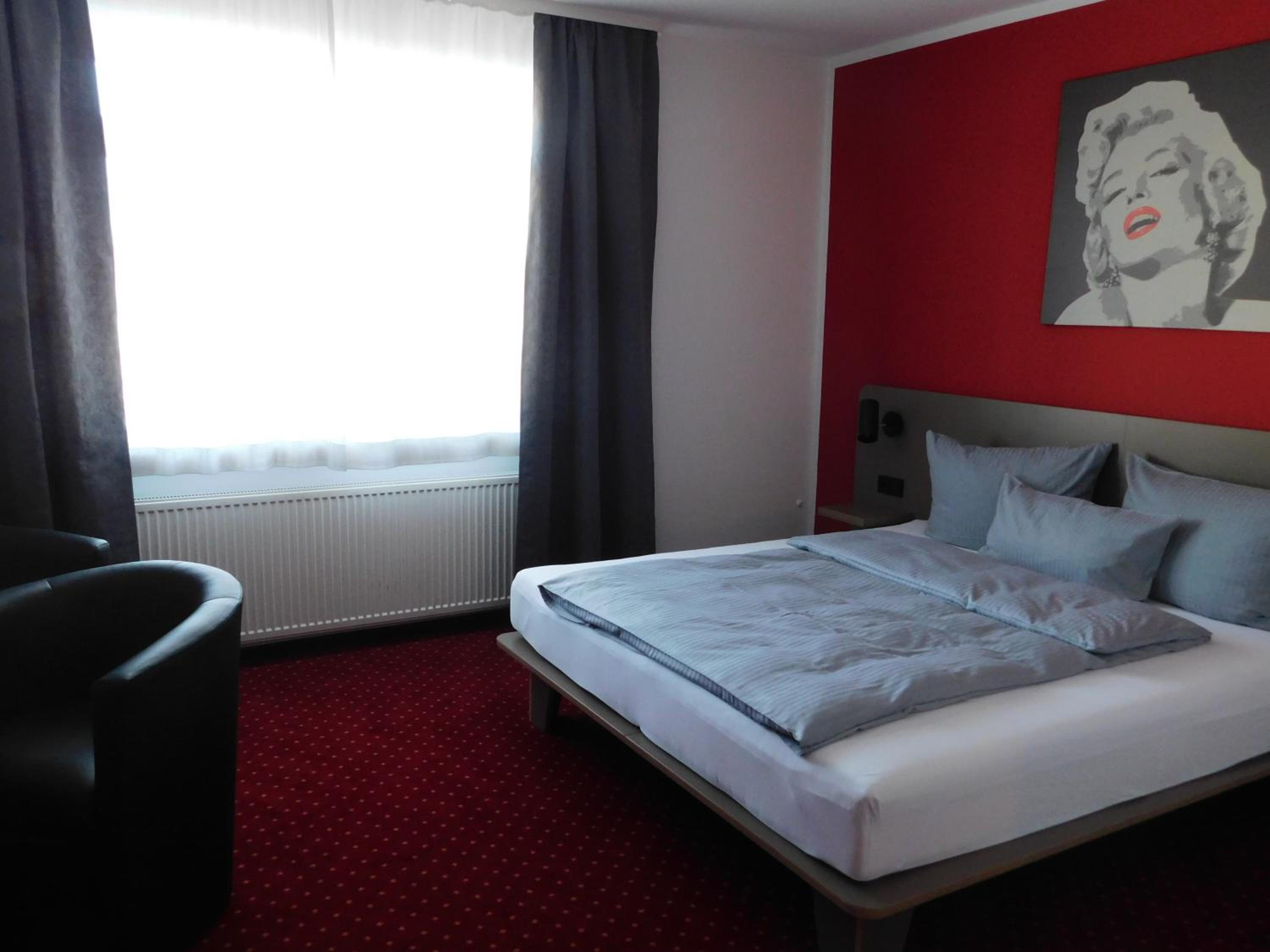 Deluxe Single Room photo 2
