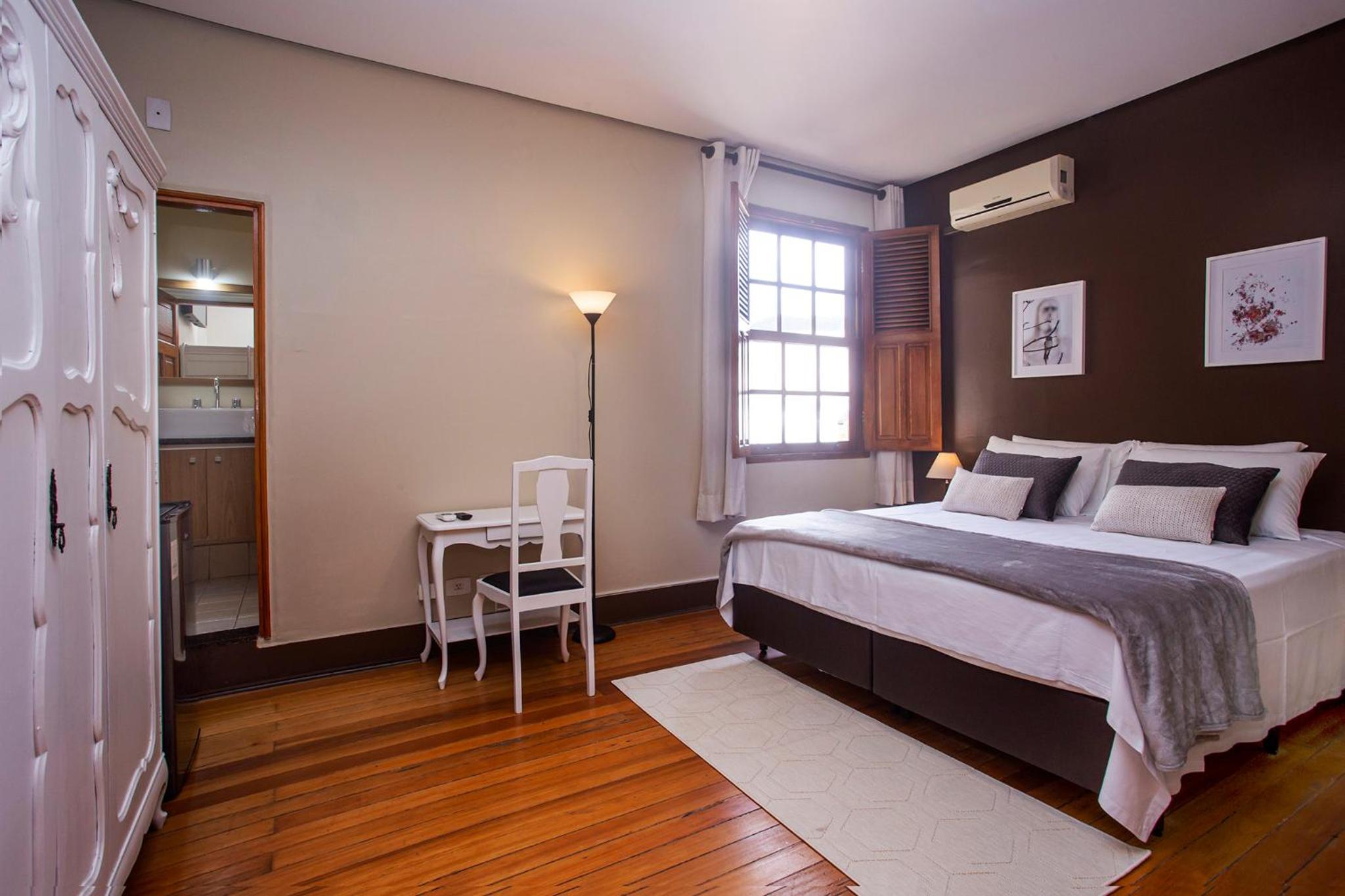 Deluxe Room - Photo 5