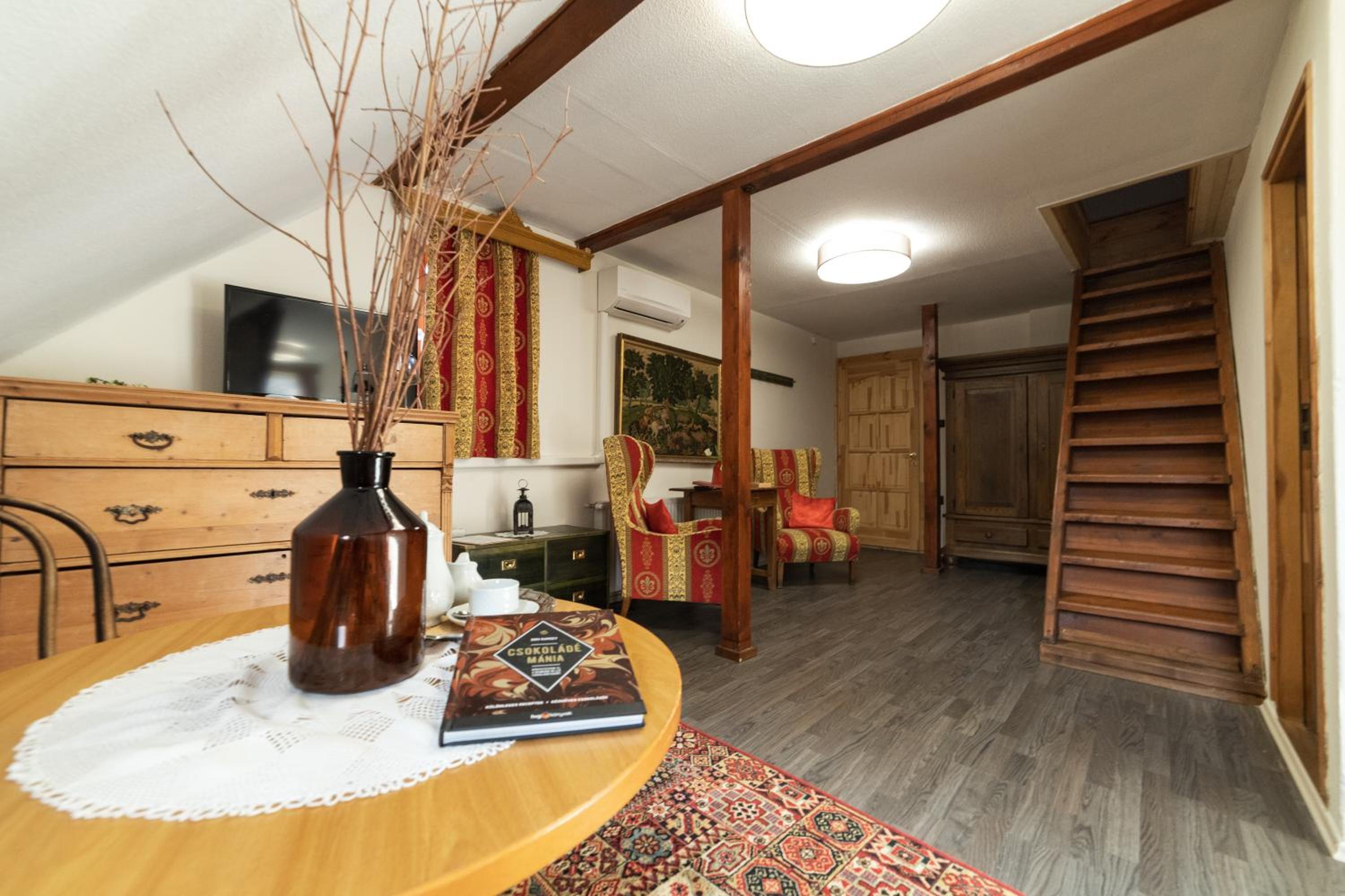 Superior Quadruple Room photo 2
