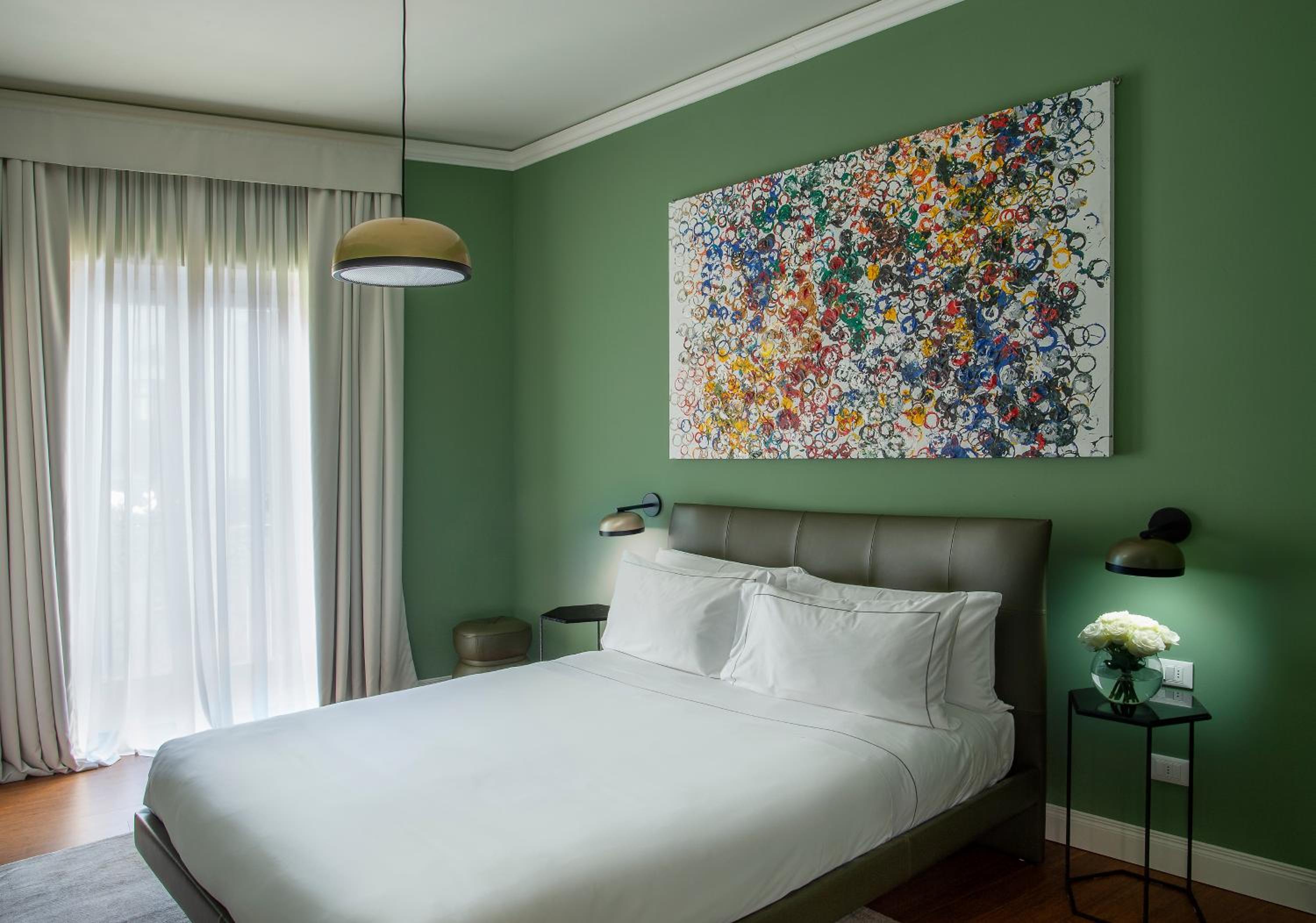 Deluxe King Room - Photo 6