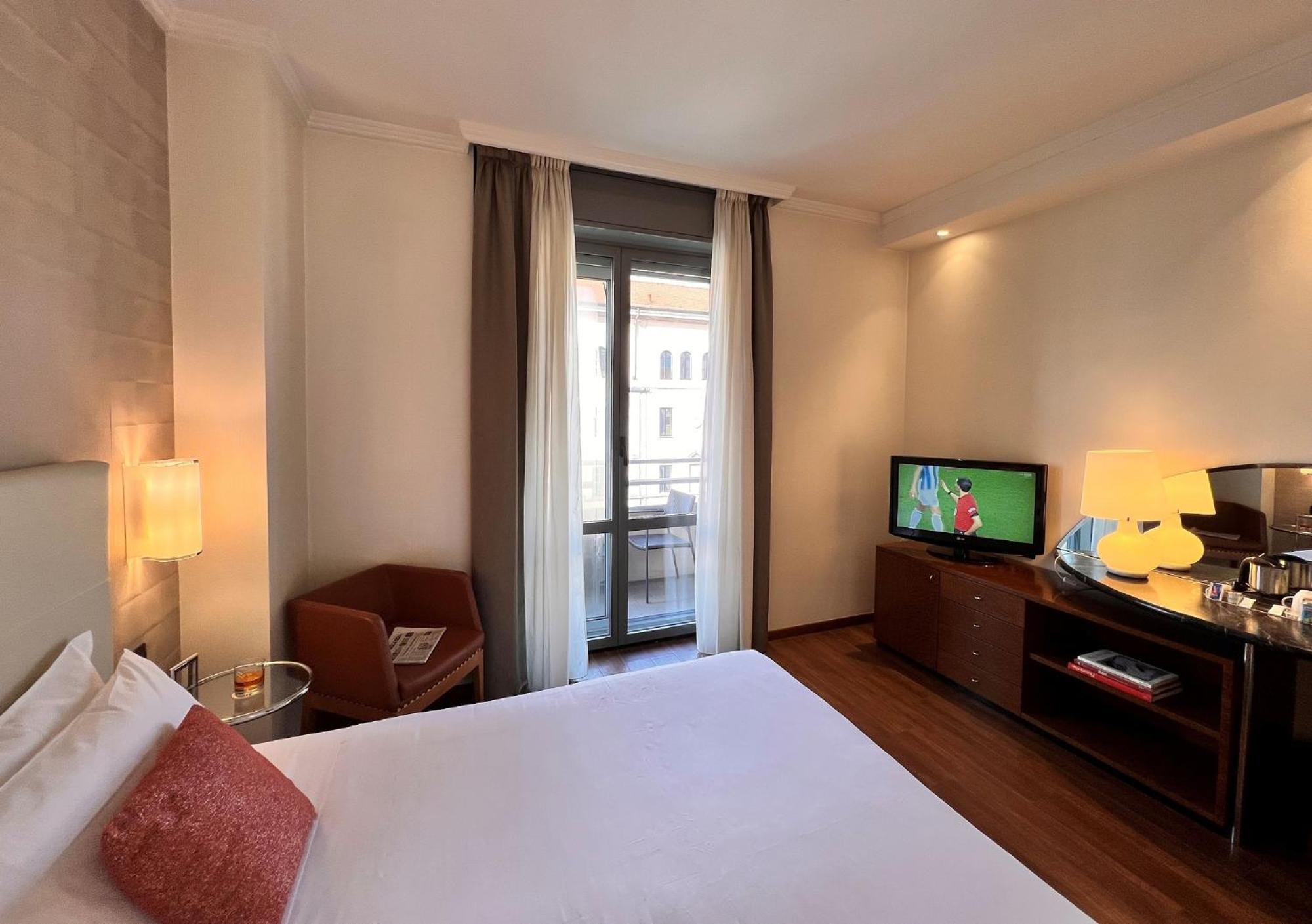 Comfort Queen Room photo 2