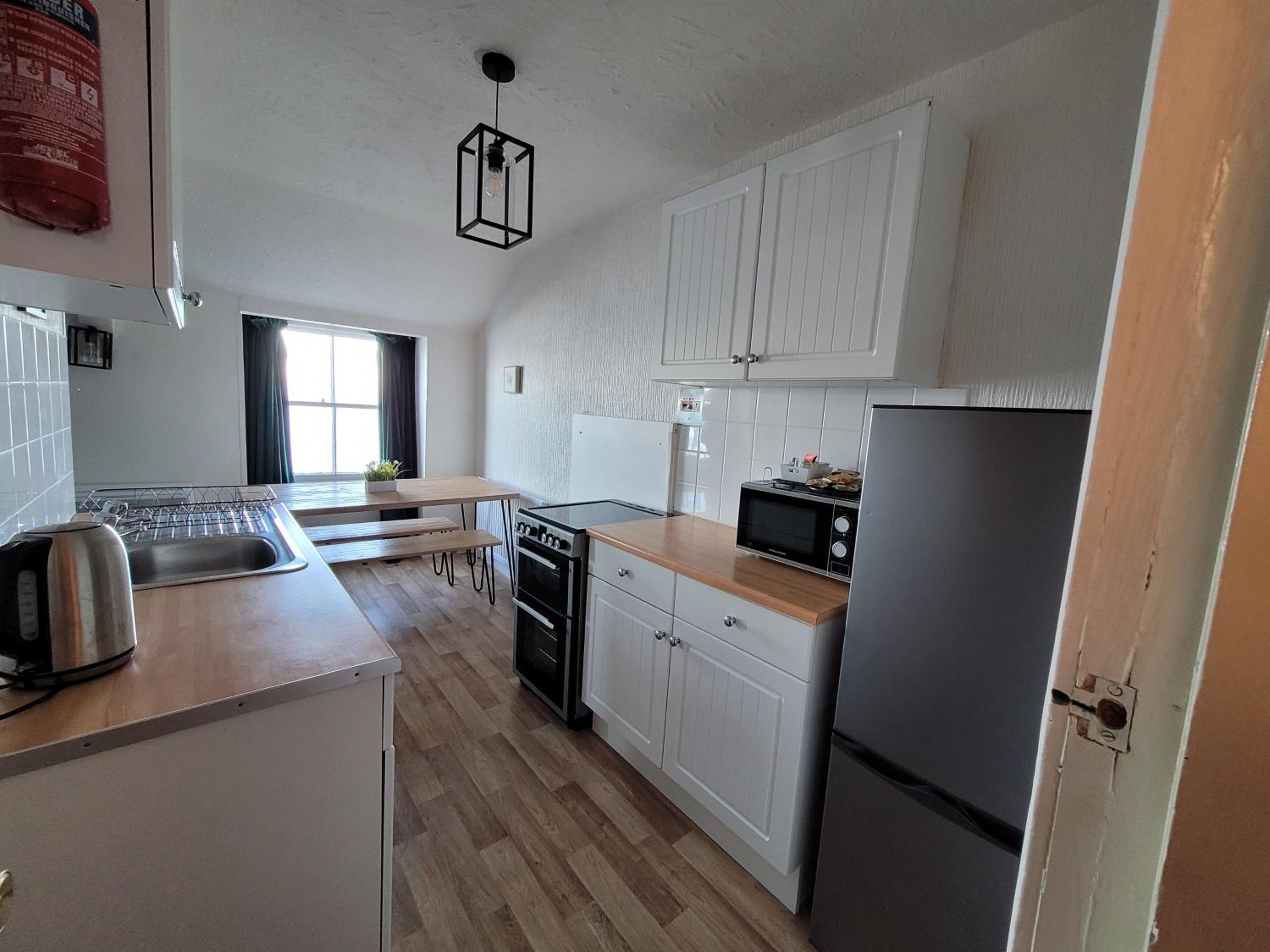 One-Bedroom Apartment - Photo 21