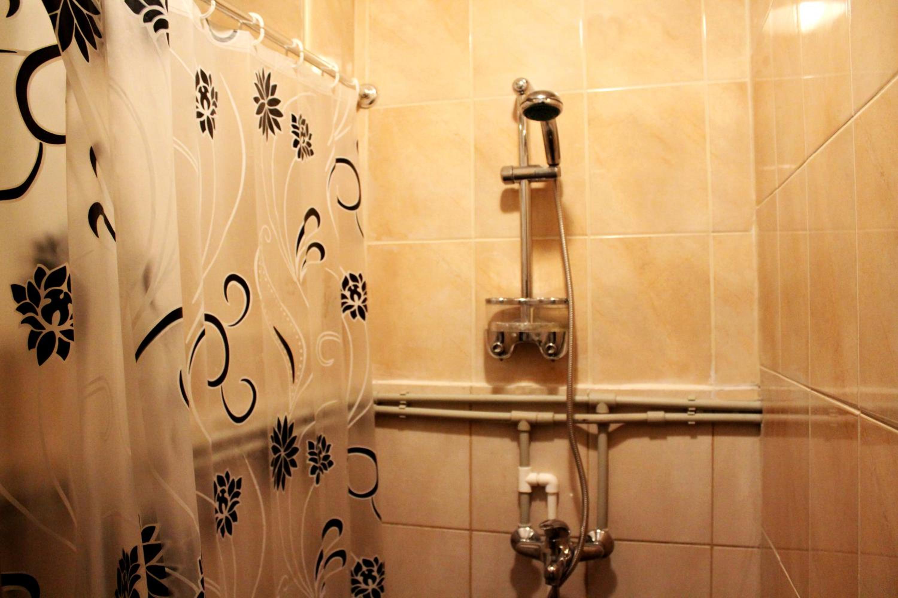 Double or Twin Room with Shared Bathroom photo 2