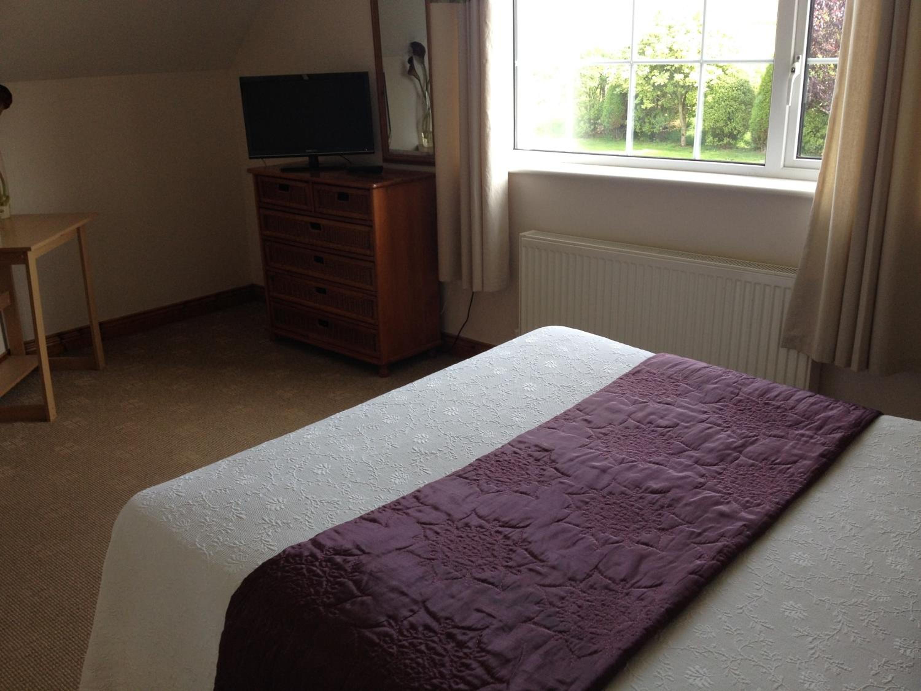 Double Room with Private Bathroom photo 3