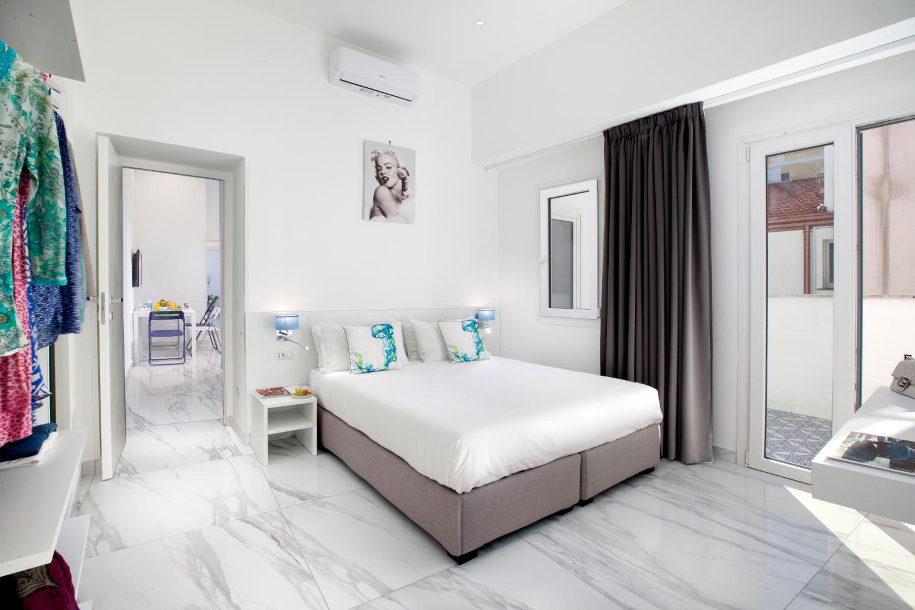 One-Bedroom Apartment with Terrace (4 Adults)