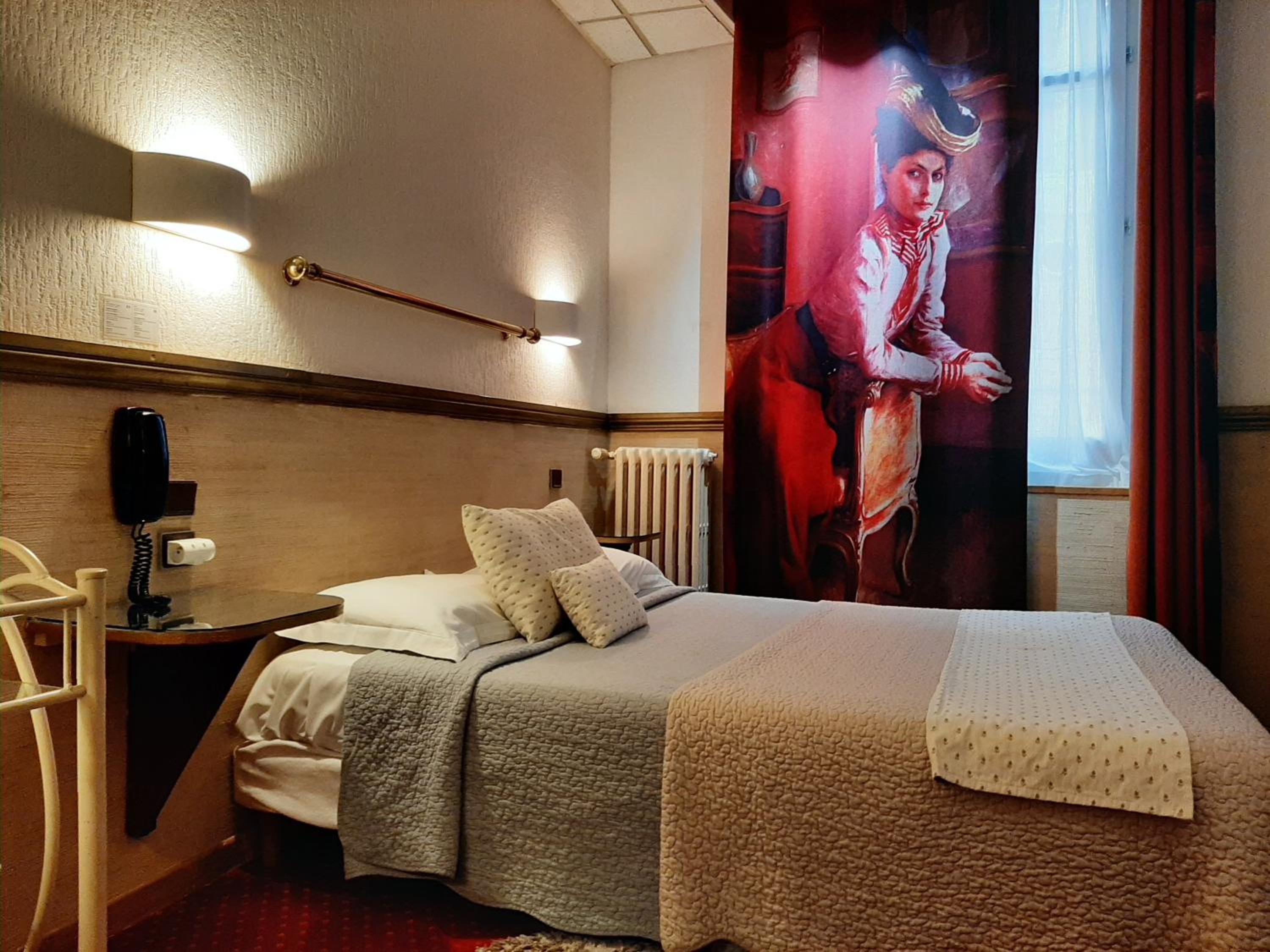 Standard Double Room - Photo 6