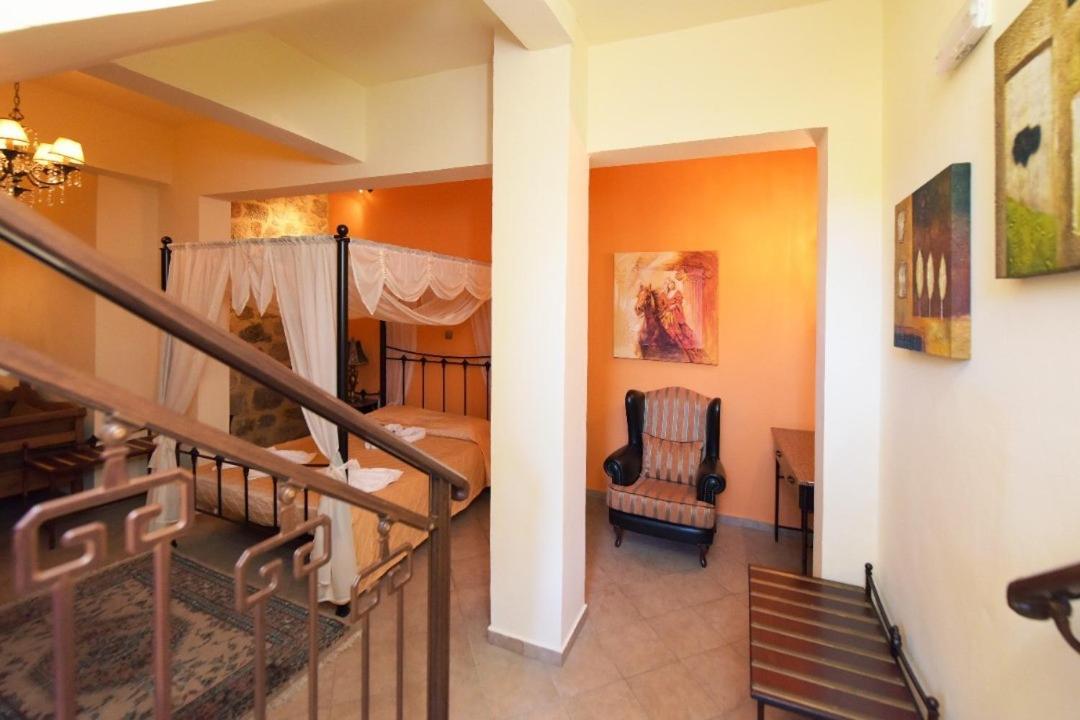 Suite (2 Adults) photo 1