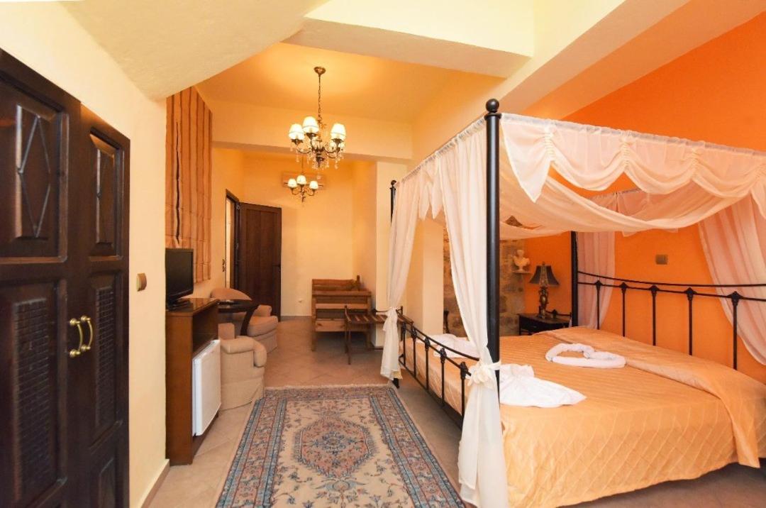 Suite (2 Adults) photo 2